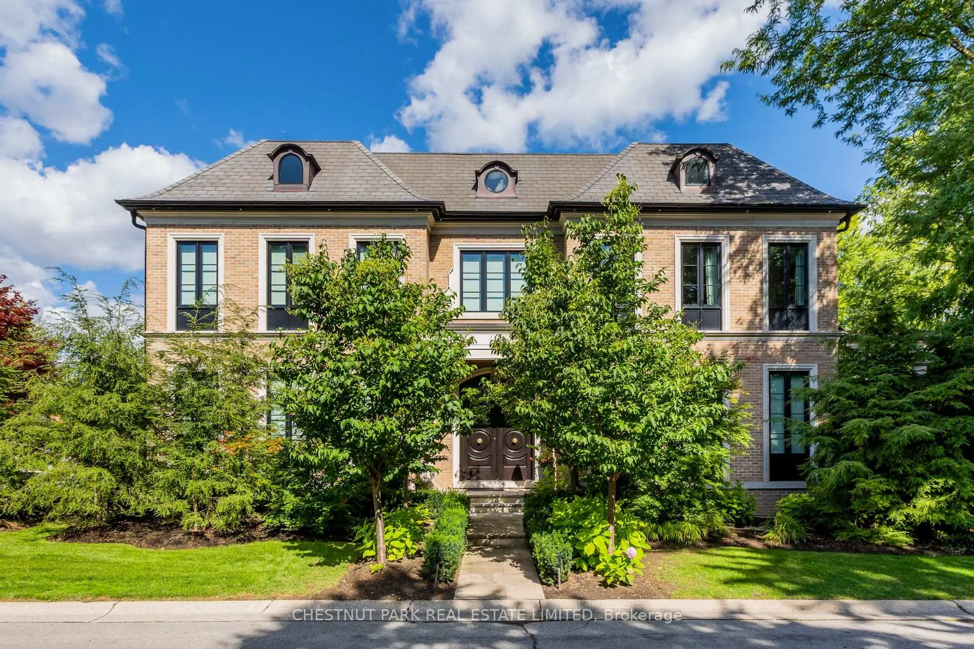 Photo 1 of 55 De Vere Gardens, Toronto, Bedford Park-Nortown — HOMEH