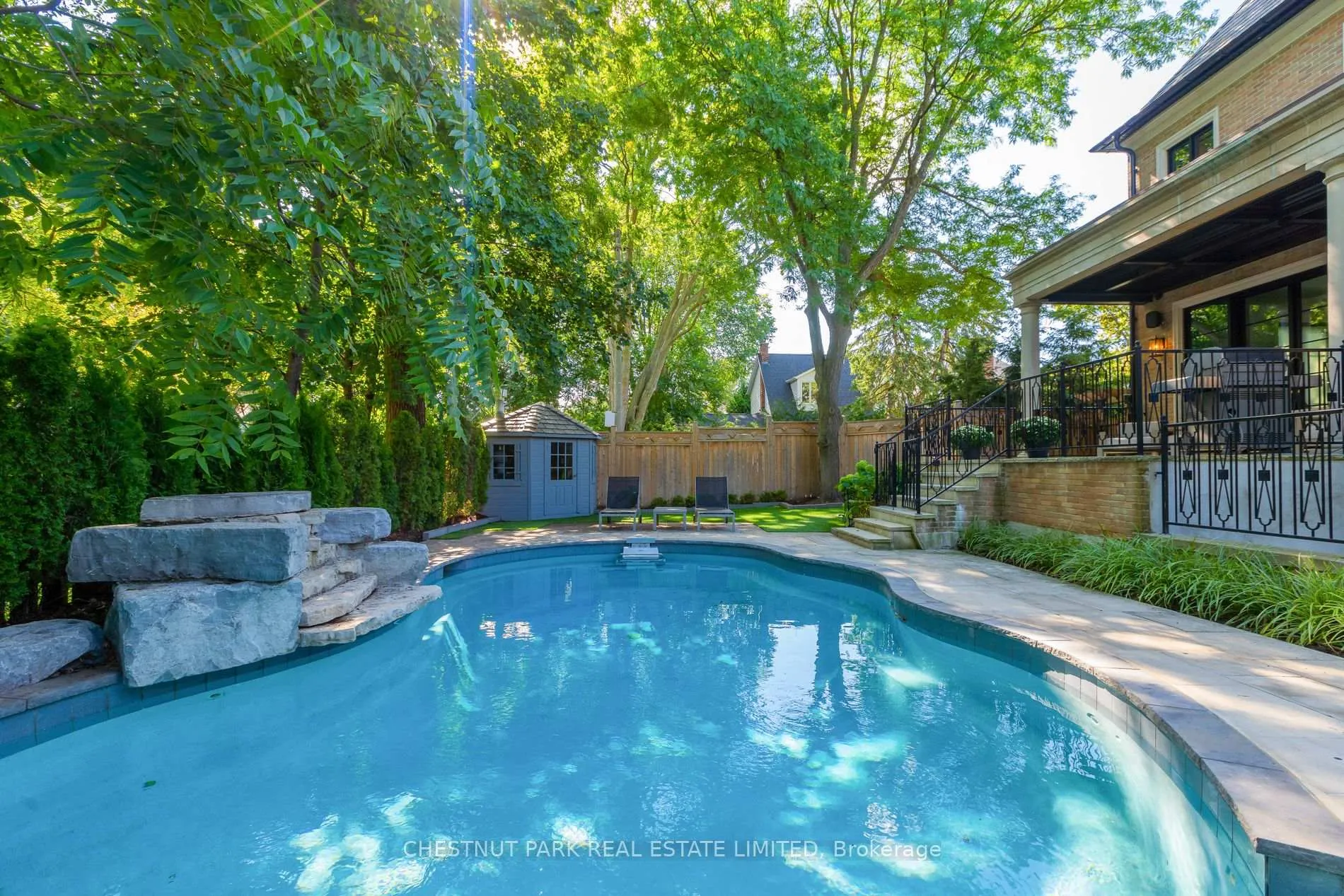 Photo 5 of 55 De Vere Gardens, Toronto, Bedford Park-Nortown — HOMEH
