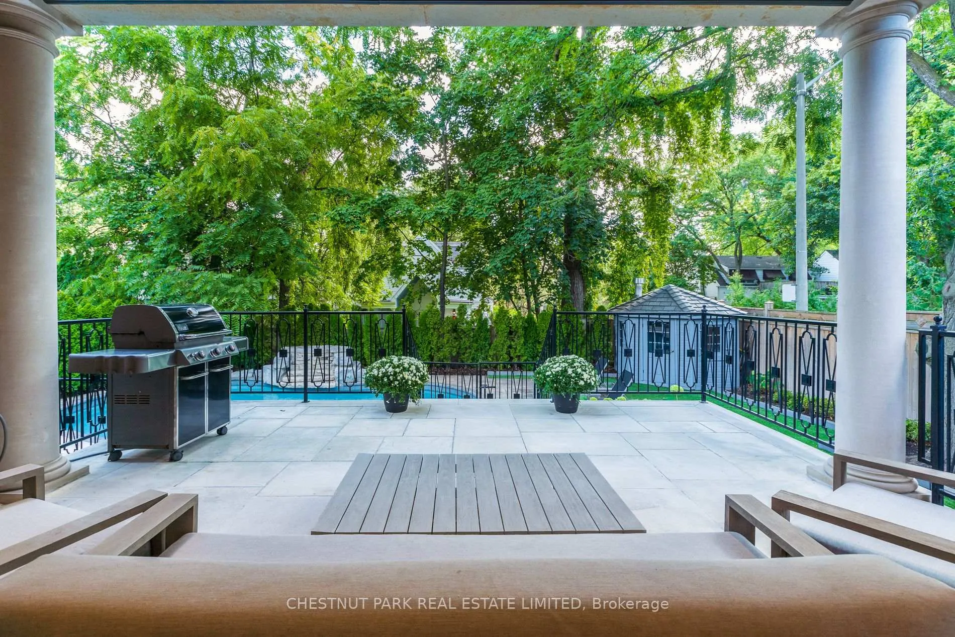 Photo 11 of 55 De Vere Gardens, Toronto, Bedford Park-Nortown — HOMEH