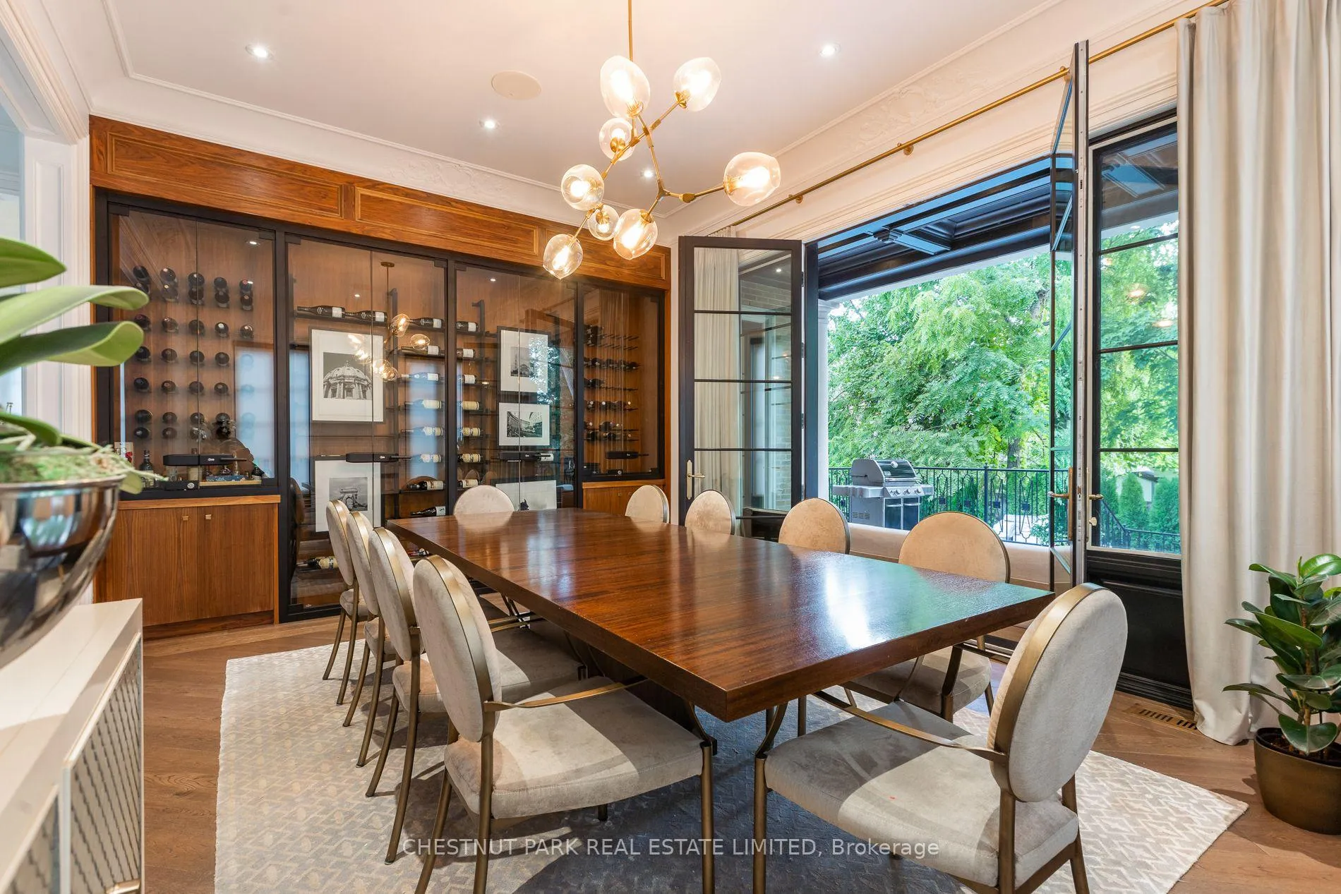 Photo 16 of 55 De Vere Gardens, Toronto, Bedford Park-Nortown — HOMEH