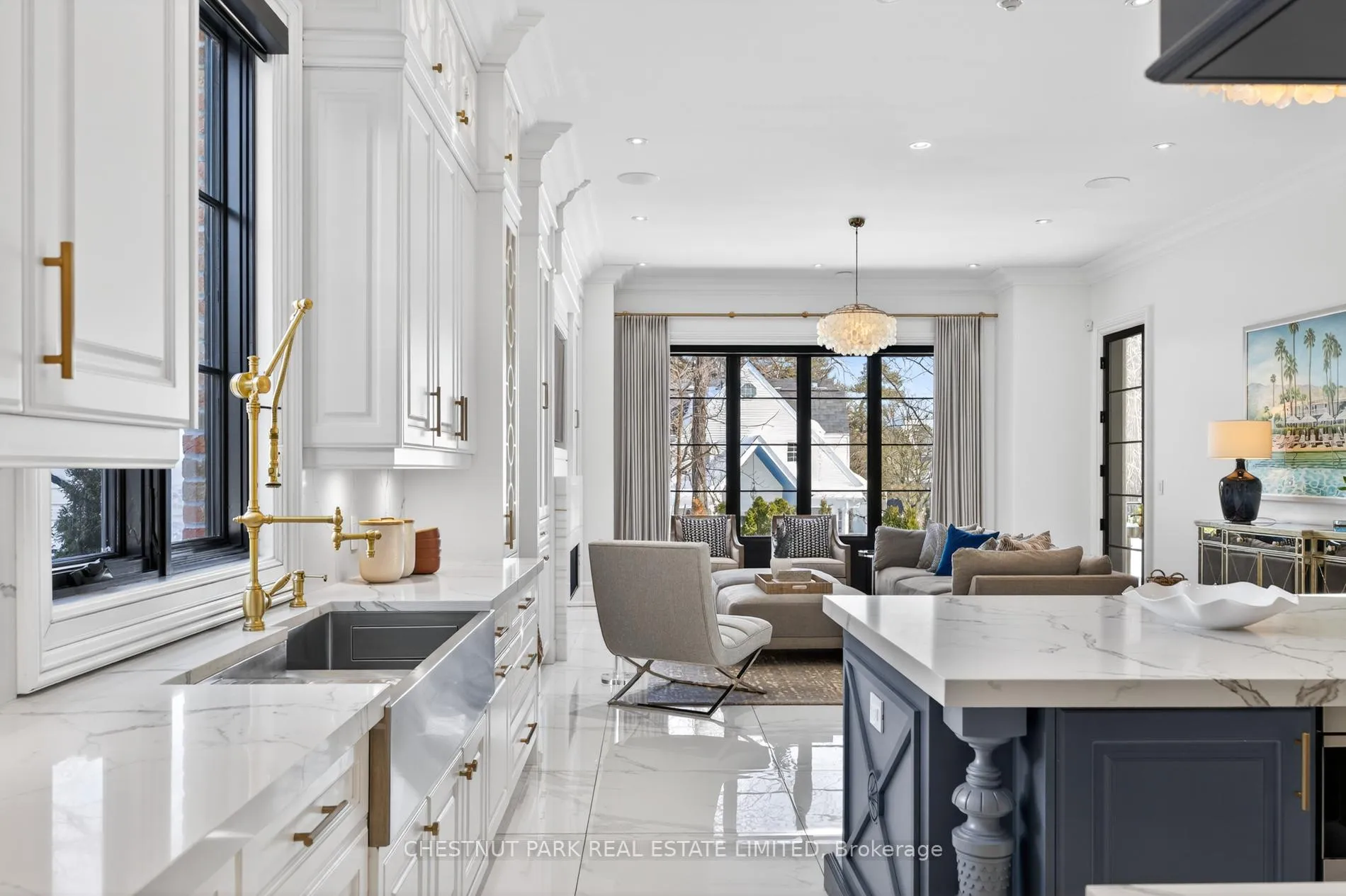 Photo 22 of 55 De Vere Gardens, Toronto, Bedford Park-Nortown — HOMEH