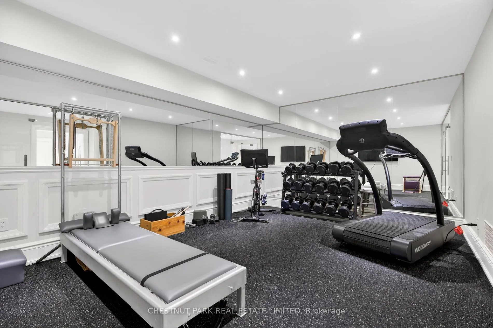 Photo 44 of 55 De Vere Gardens, Toronto, Bedford Park-Nortown — HOMEH