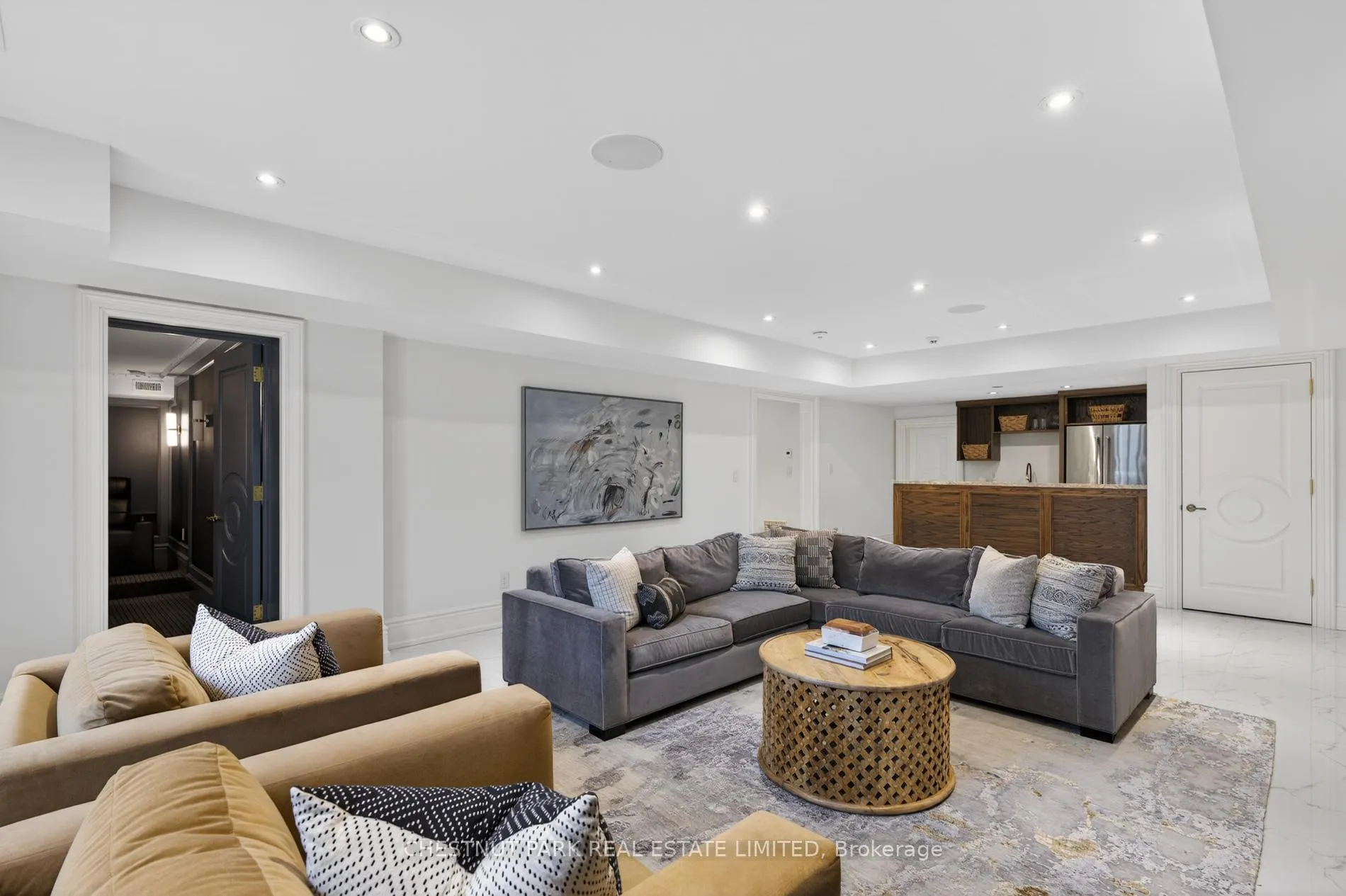 Photo 46 of 55 De Vere Gardens, Toronto, Bedford Park-Nortown — HOMEH