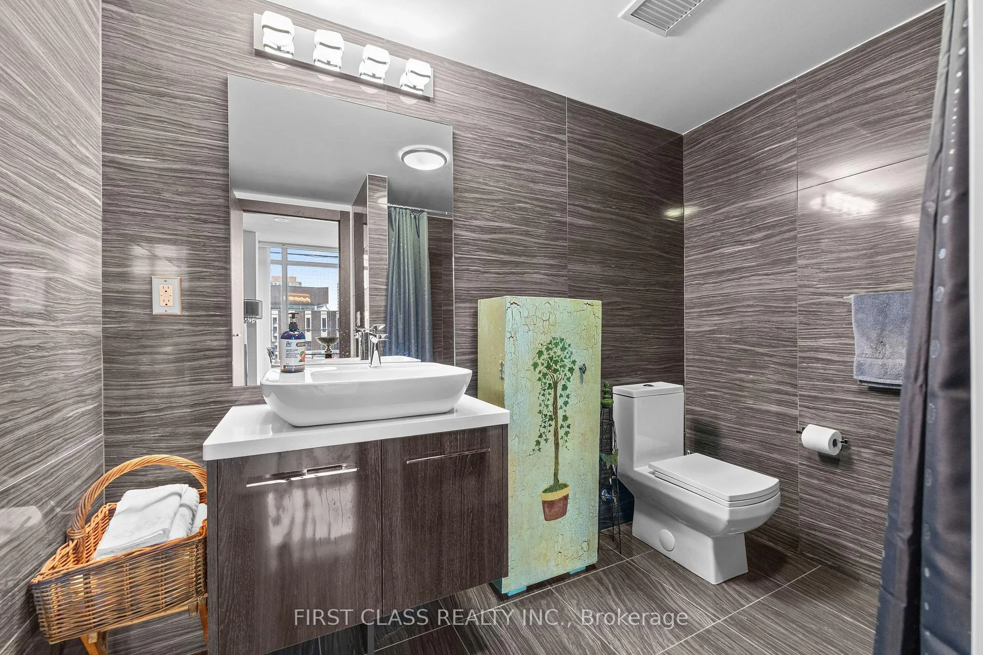 Photo 38 of Unit TH1, 220 George Street, Toronto, Moss Park — HOMEH