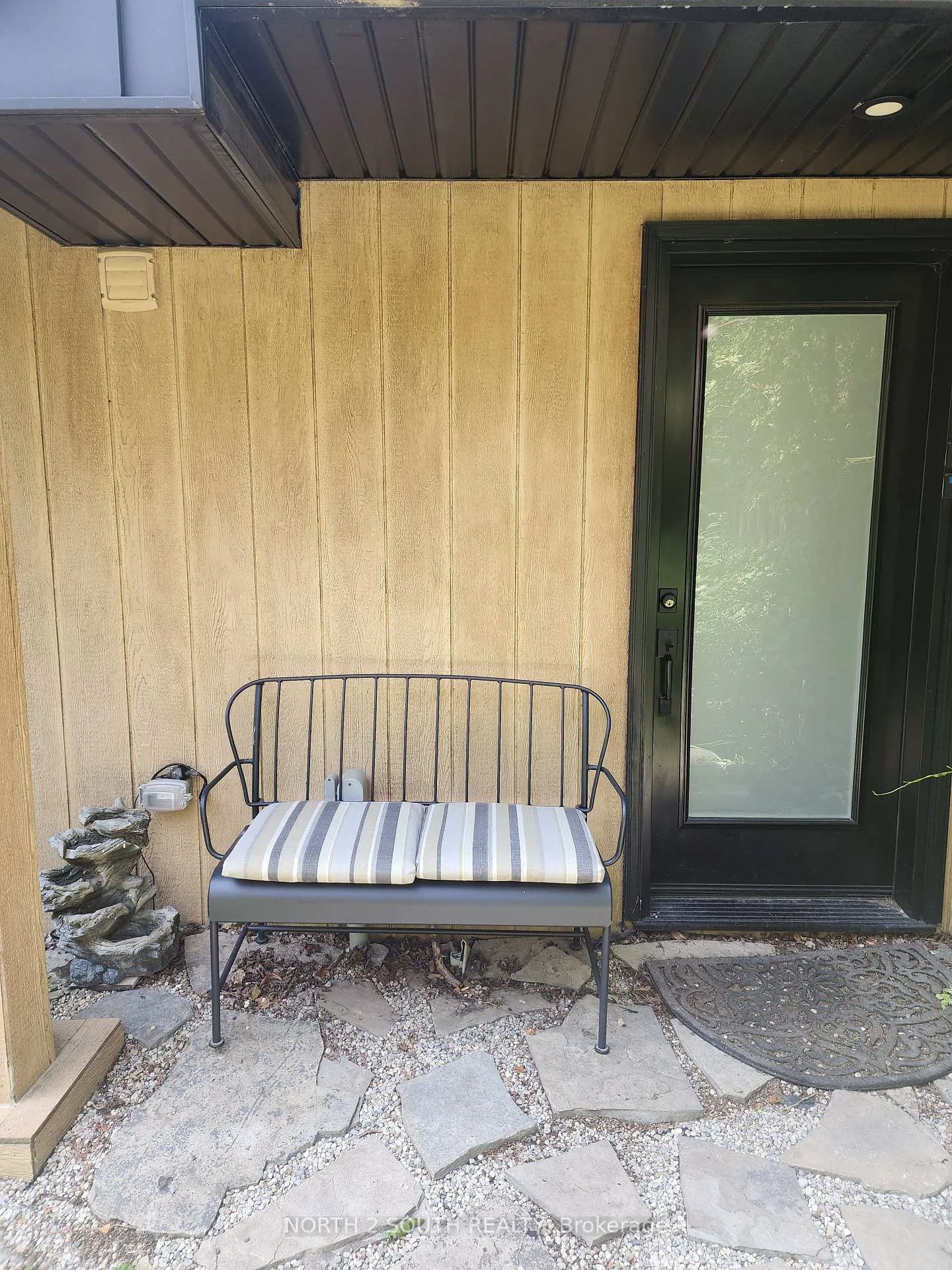 Photo 12 of Unit B, 918 Manning Avenue, Toronto, The Annex — HOMEH