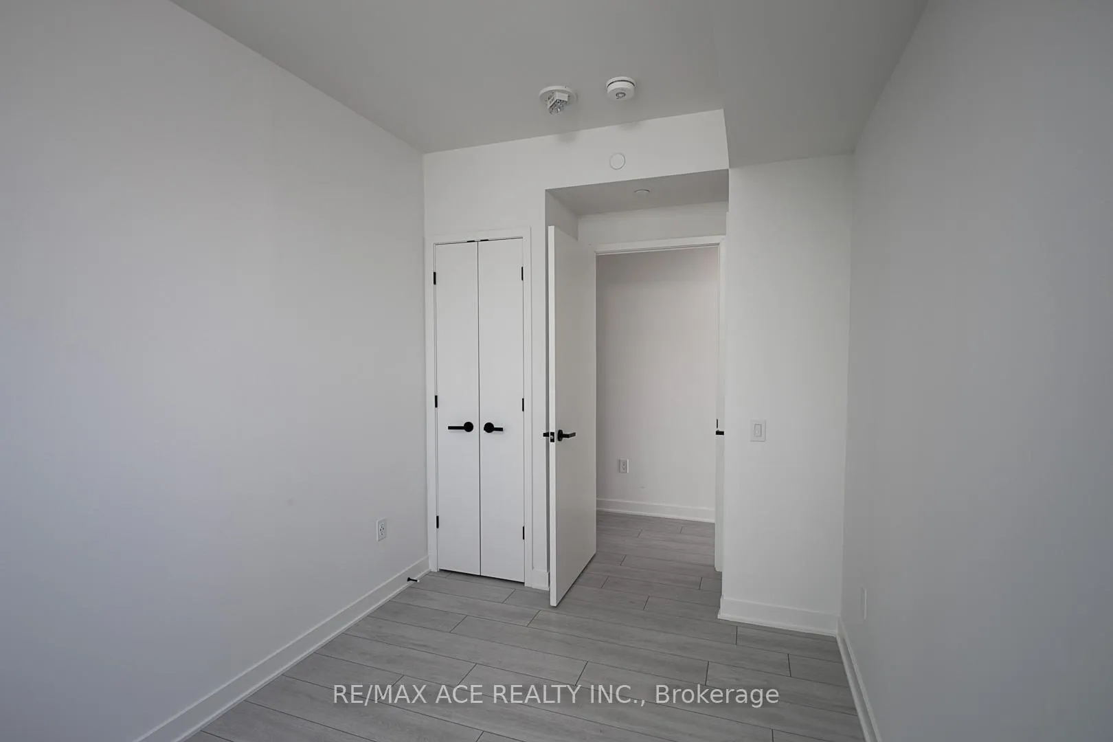 Photo 13 of Unit 2606, 55 Charles Street E, Toronto, Church-Yonge Corridor — HOMEH