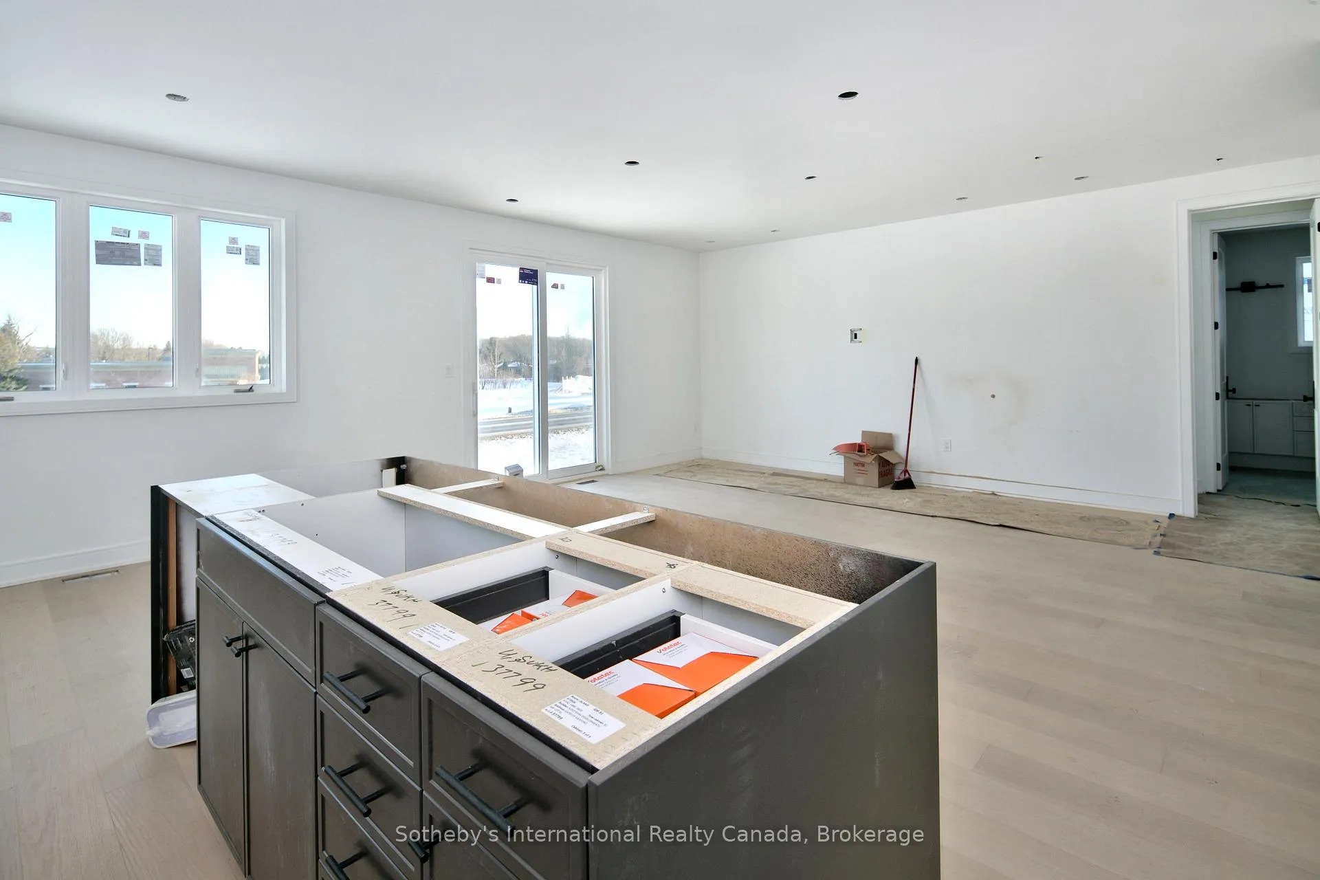 Photo 11 of 152 Equality Drive, Meaford — HOMEH