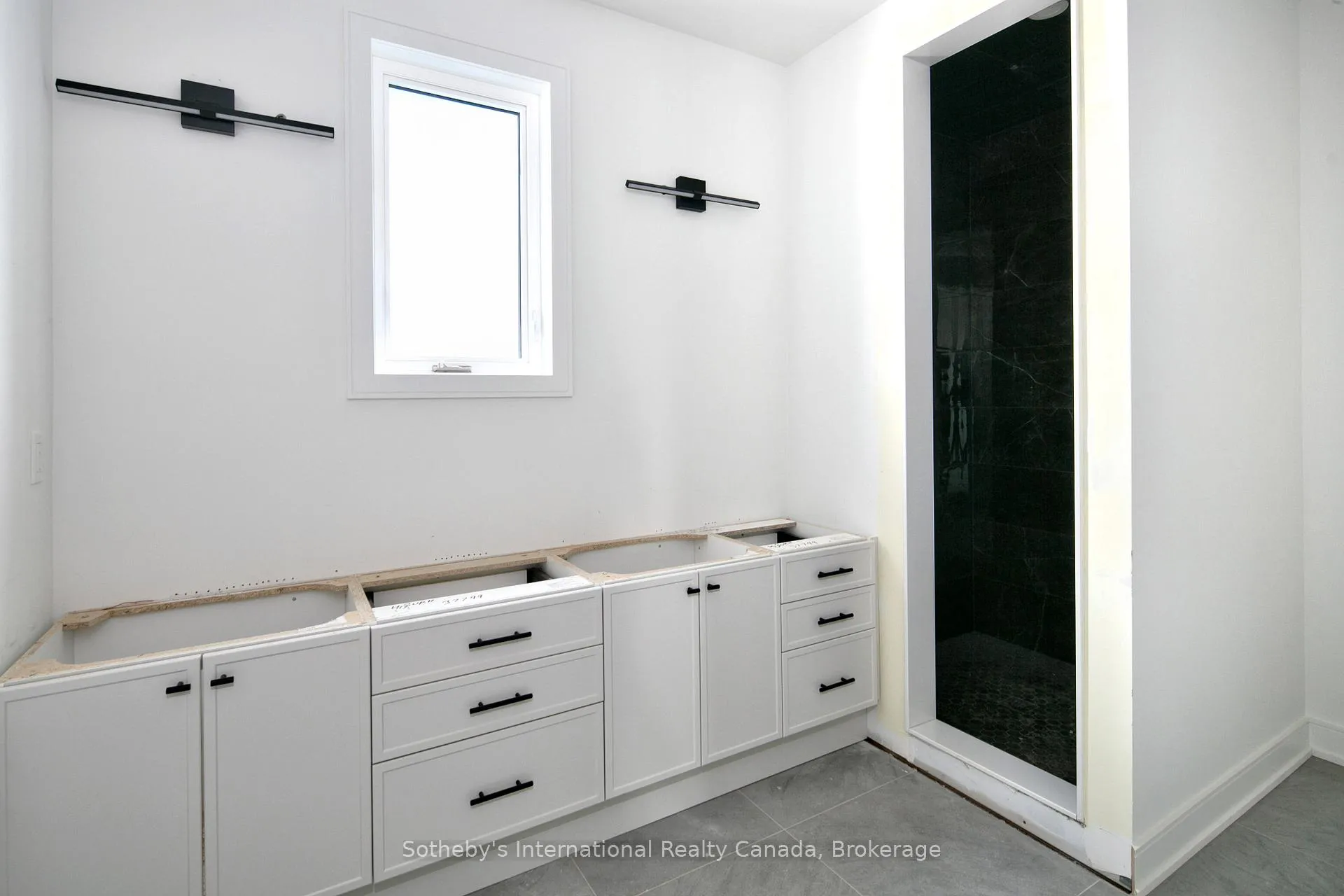 Photo 12 of 152 Equality Drive, Meaford — HOMEH