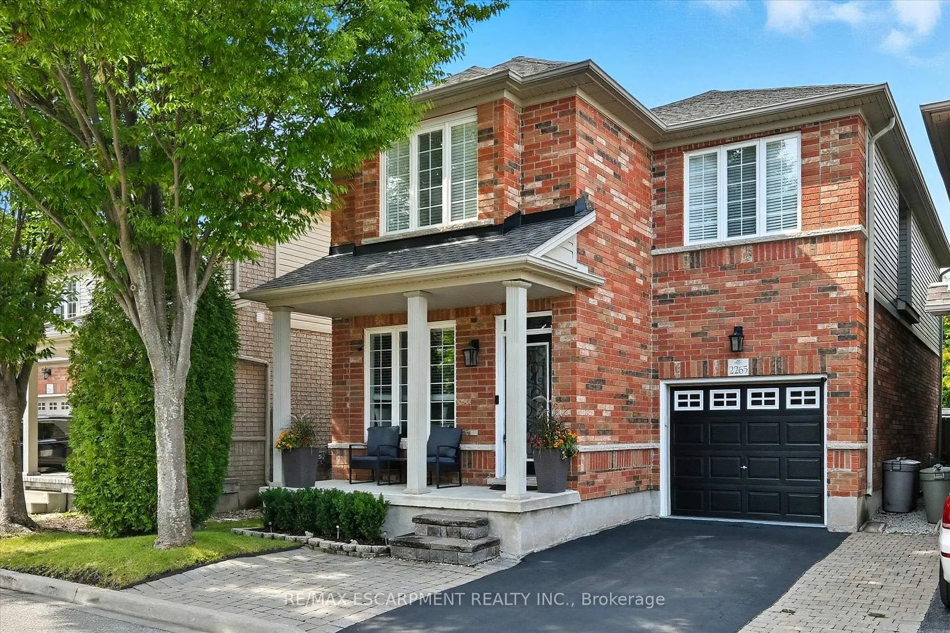 Photo 1 of 2265 Stokes Lane, Burlington, Orchard — HOMEH