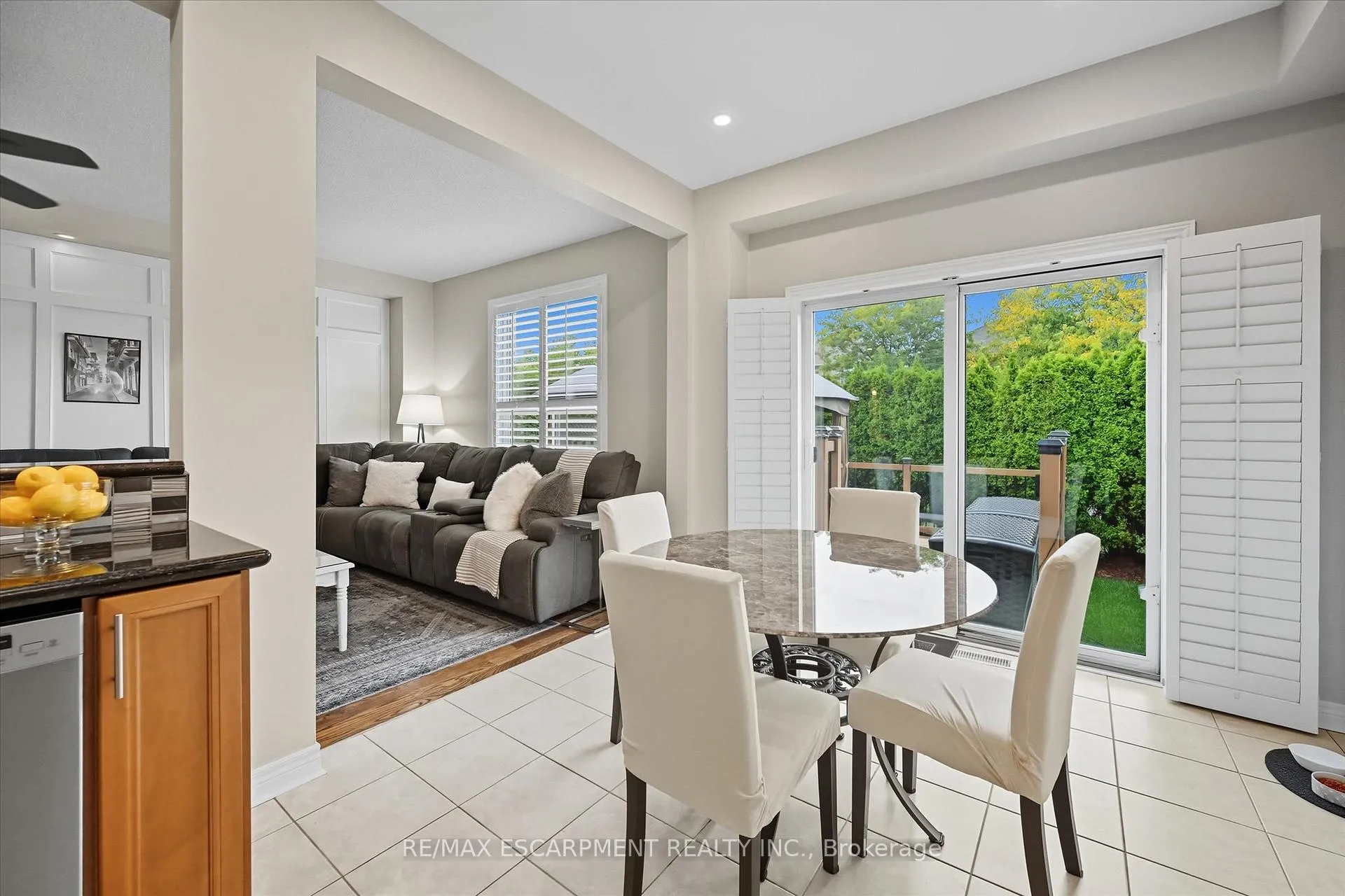 Photo 11 of 2265 Stokes Lane, Burlington, Orchard — HOMEH