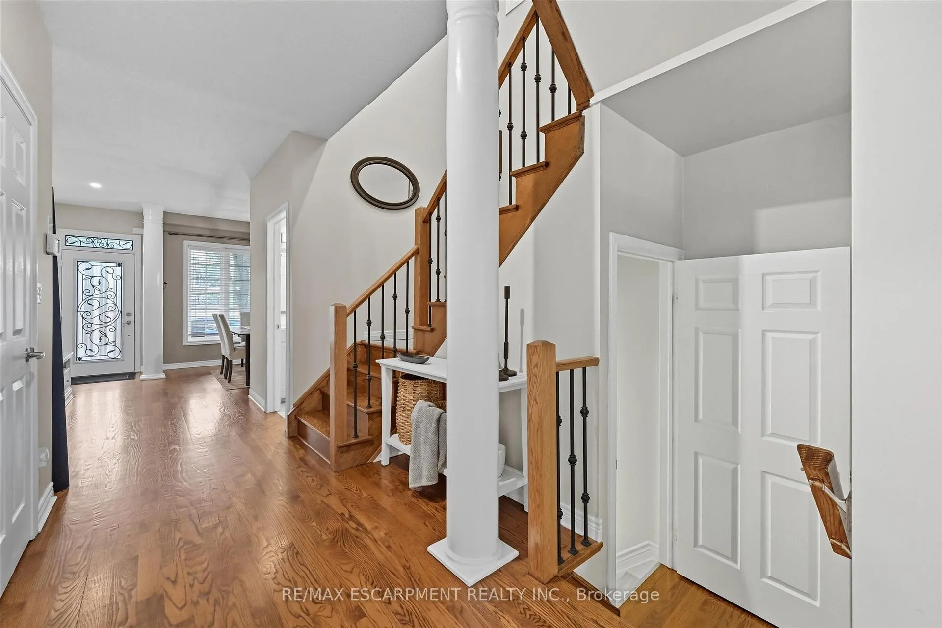 Photo 18 of 2265 Stokes Lane, Burlington, Orchard — HOMEH