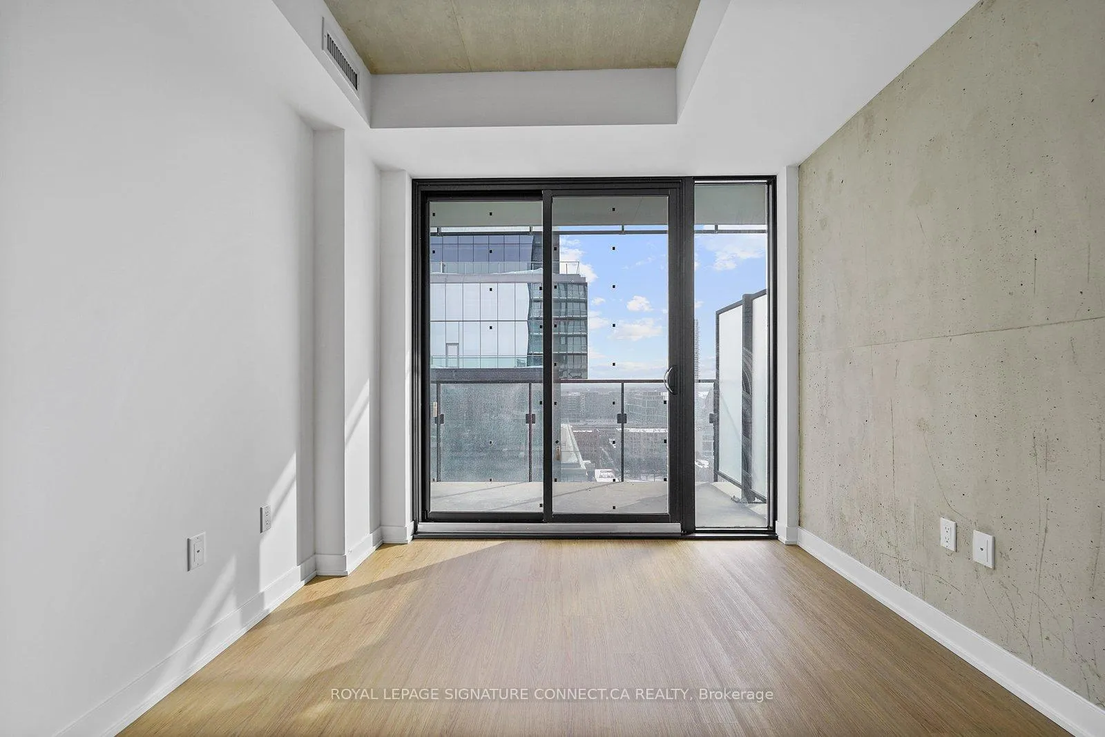 Photo 13 of Unit 1902, 284 King Street E, Toronto, Moss Park — HOMEH