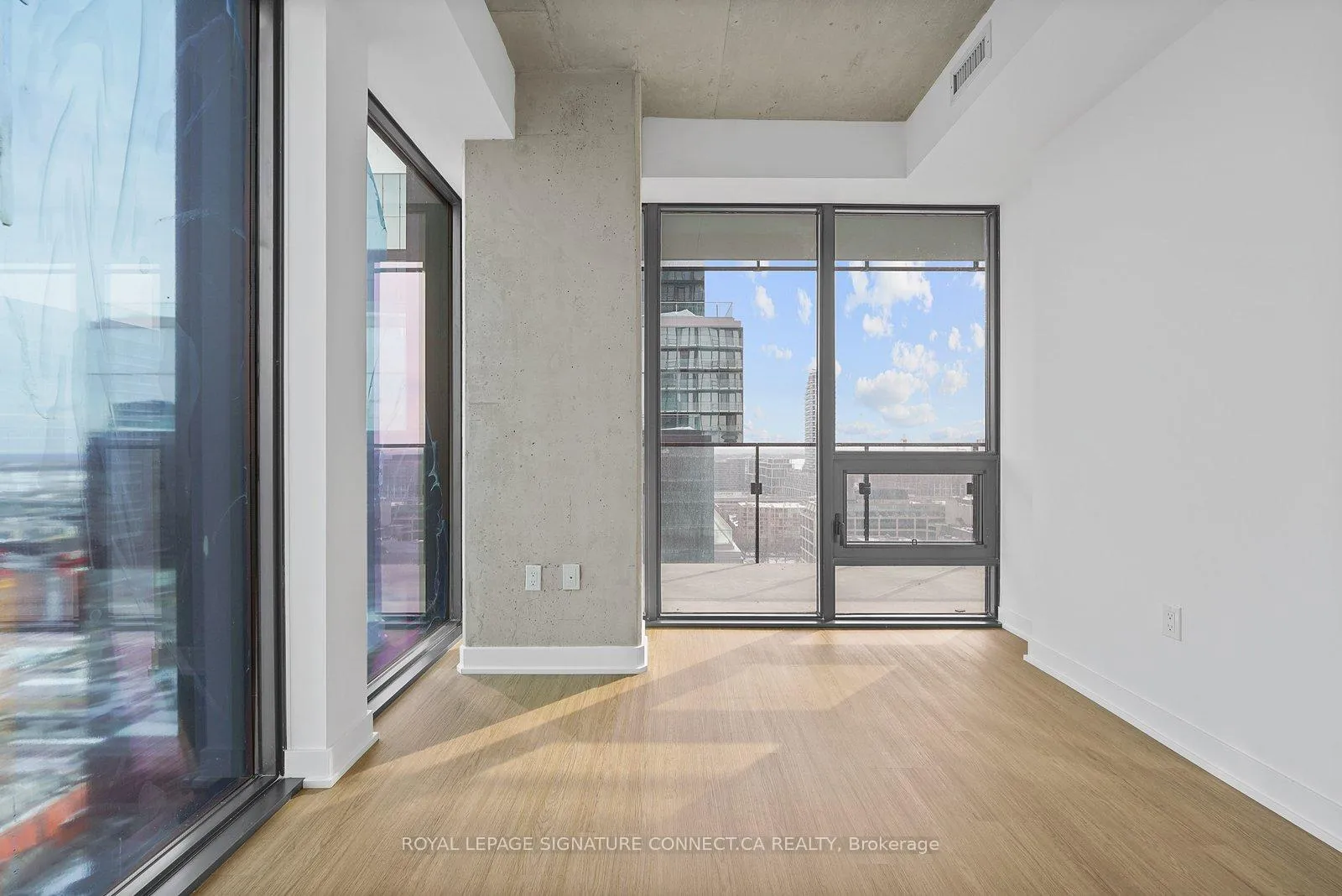 Photo 20 of Unit 1902, 284 King Street E, Toronto, Moss Park — HOMEH
