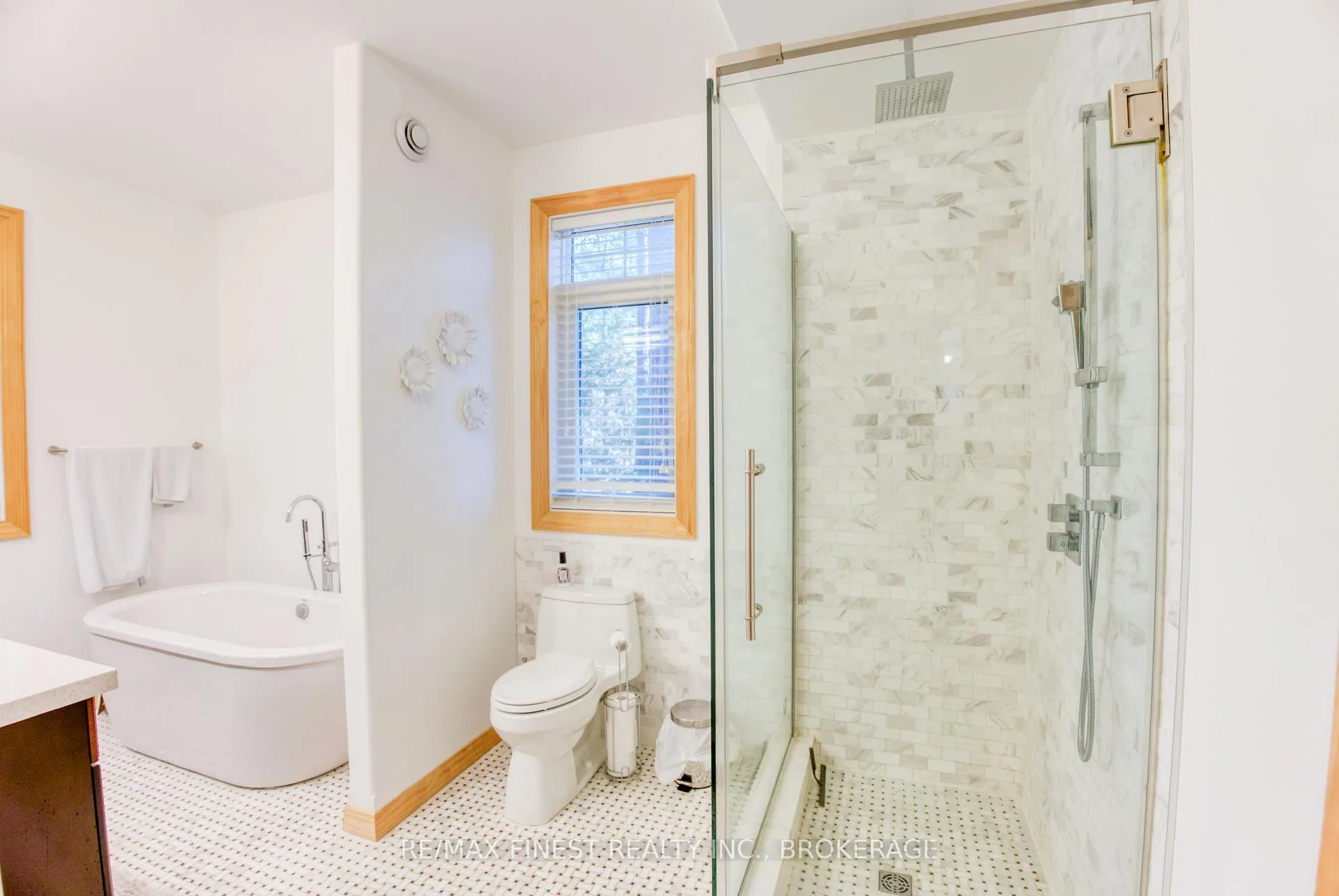 Photo 20 of 1102B Bebris Road, Central Frontenac, Frontenac Centre — HOMEH