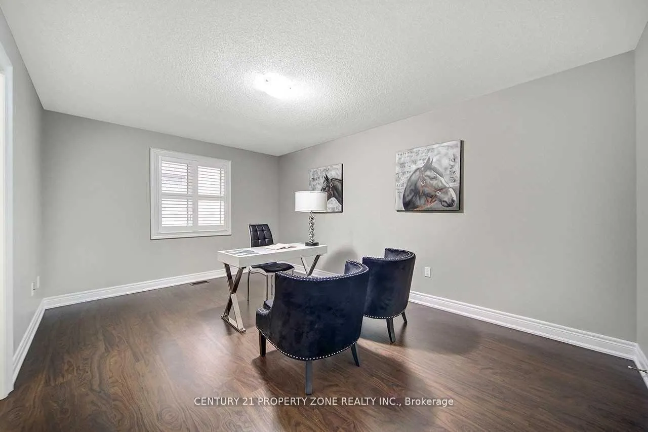 Photo 7 of 41 Timbercove Road, Brampton, Credit Valley — HOMEH