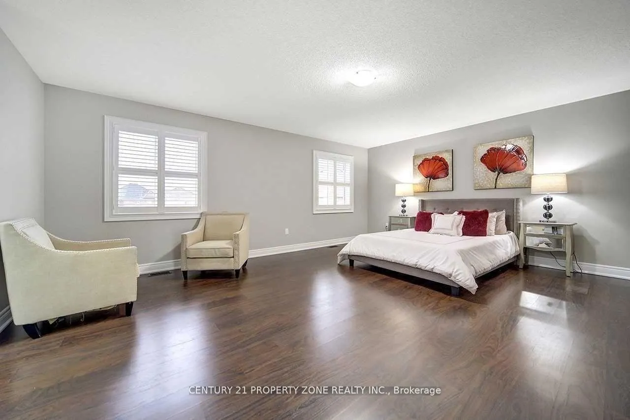 Photo 10 of 41 Timbercove Road, Brampton, Credit Valley — HOMEH