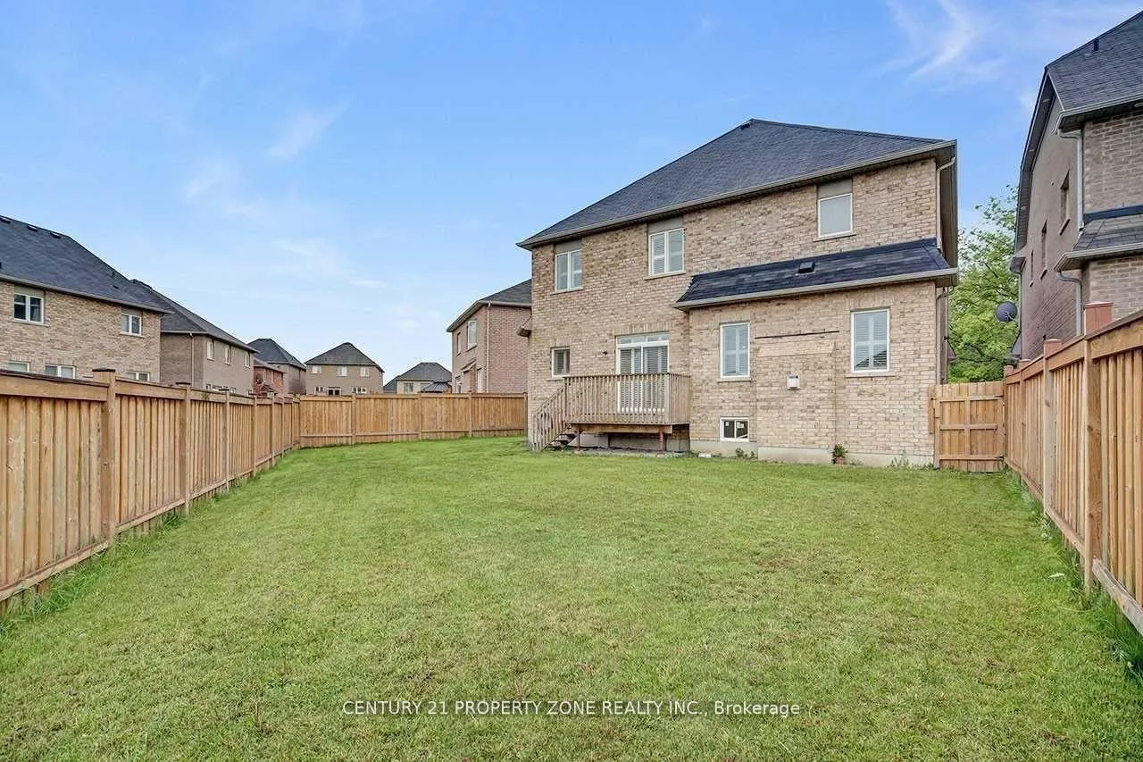 Photo 18 of 41 Timbercove Road, Brampton, Credit Valley — HOMEH