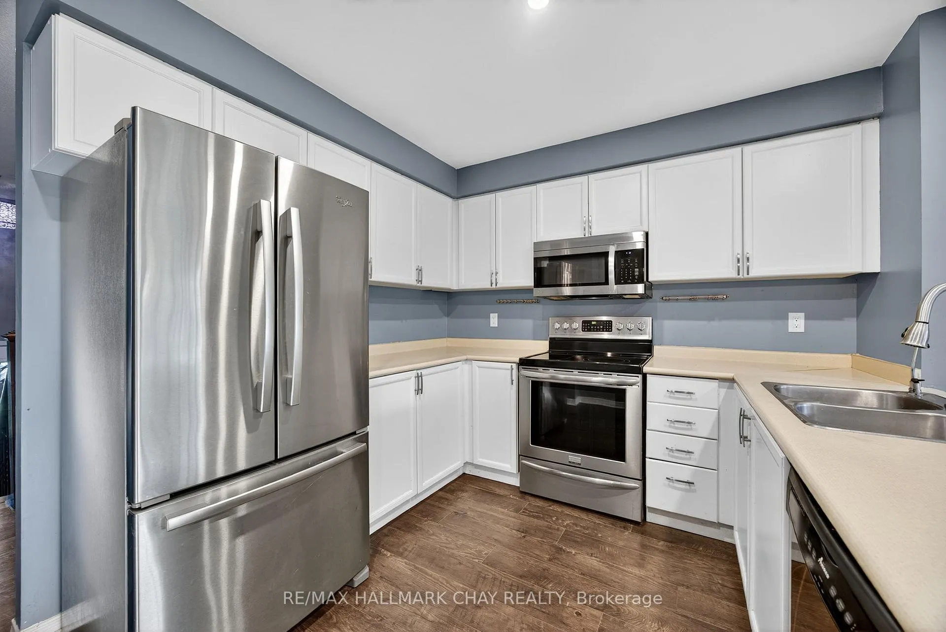 Photo 12 of 37 Mccarthy Crescent, Essa, Angus — HOMEH