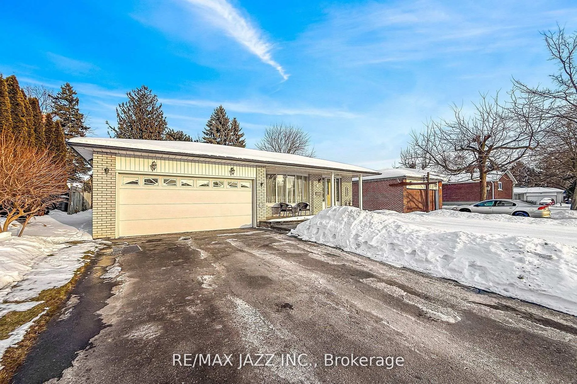 Photo 2 of 5 Dingley Court, Ajax, Central West — HOMEH