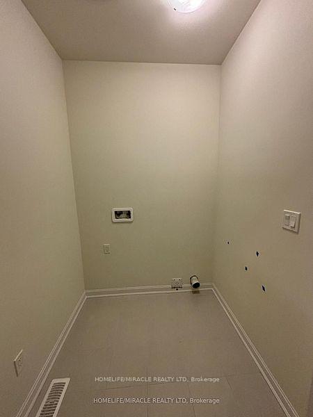 Photo 12 of 70 Oakmont Drive, Loyalist, Bath — HOMEH