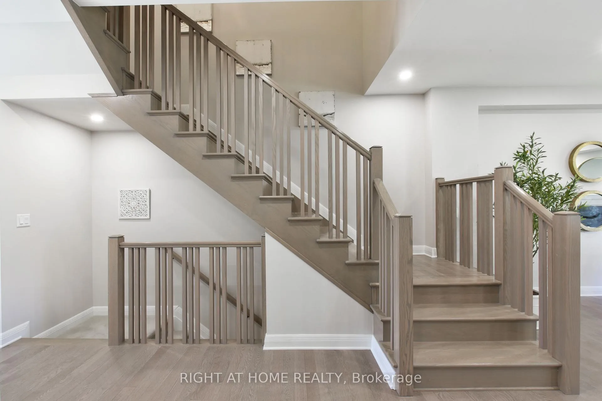 Photo 6 of 117 Escarpment Crescent, Ottawa, Kanata - Kanata Lakes/Heritage Hills — HOMEH