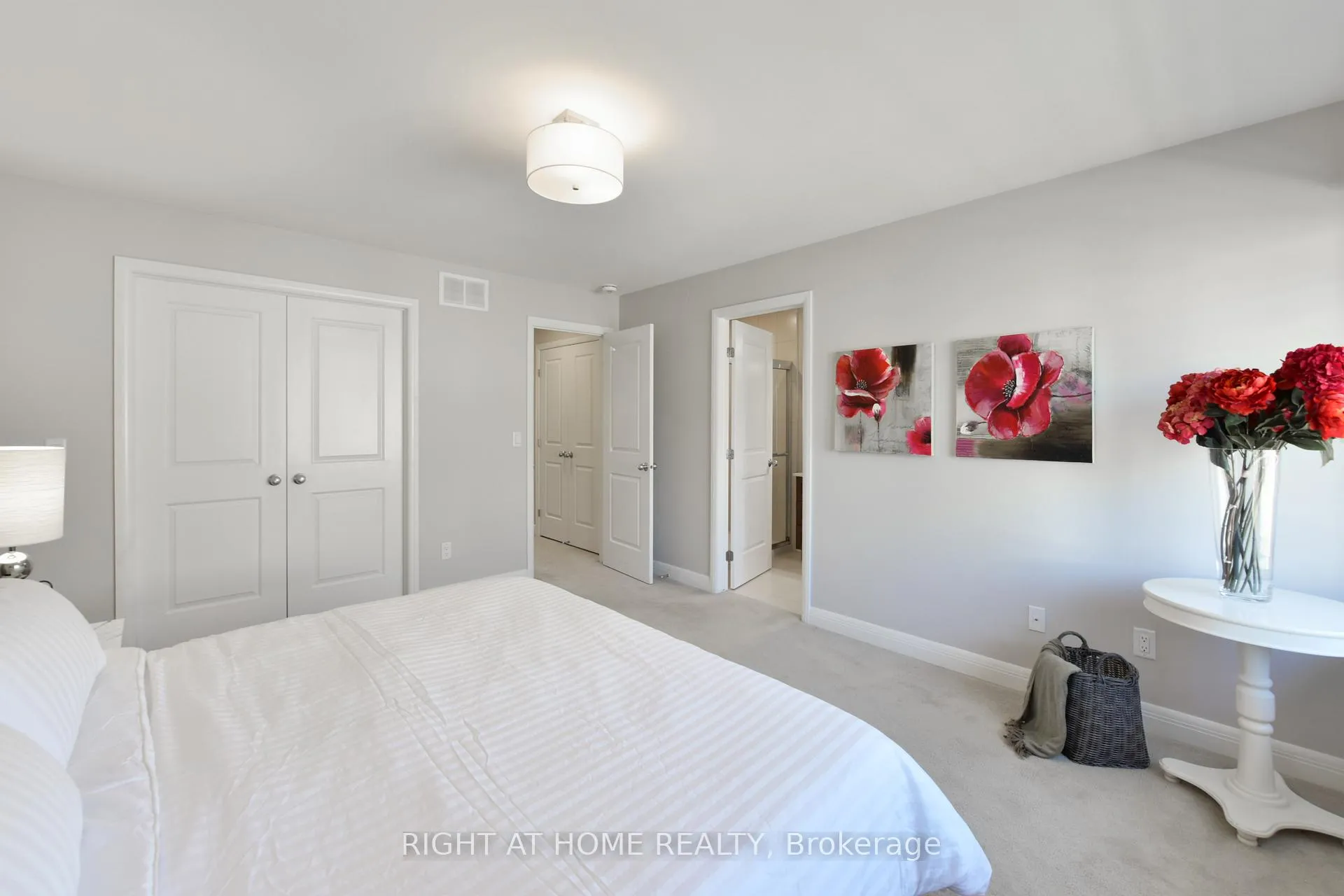 Photo 23 of 117 Escarpment Crescent, Ottawa, Kanata - Kanata Lakes/Heritage Hills — HOMEH