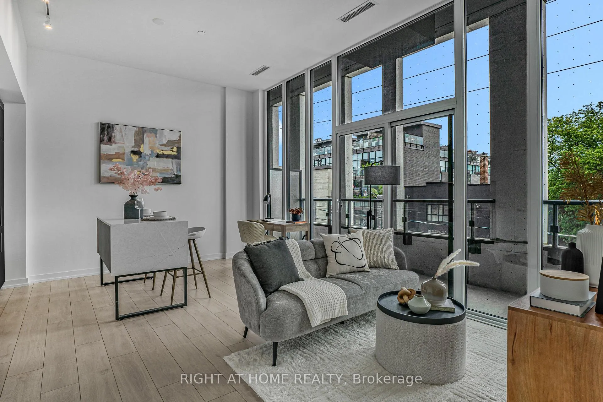 Photo 11 of Unit 209, 500 Dupont Street, Toronto, The Annex — HOMEH