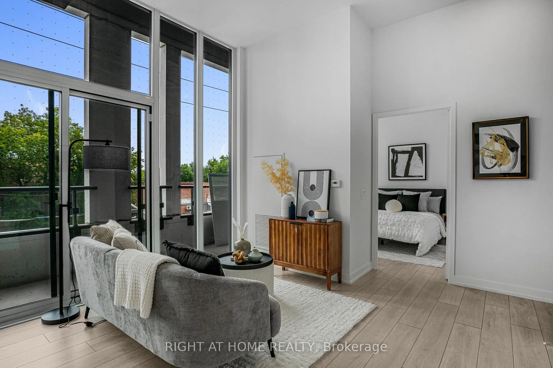 Photo 12 of Unit 209, 500 Dupont Street, Toronto, The Annex — HOMEH