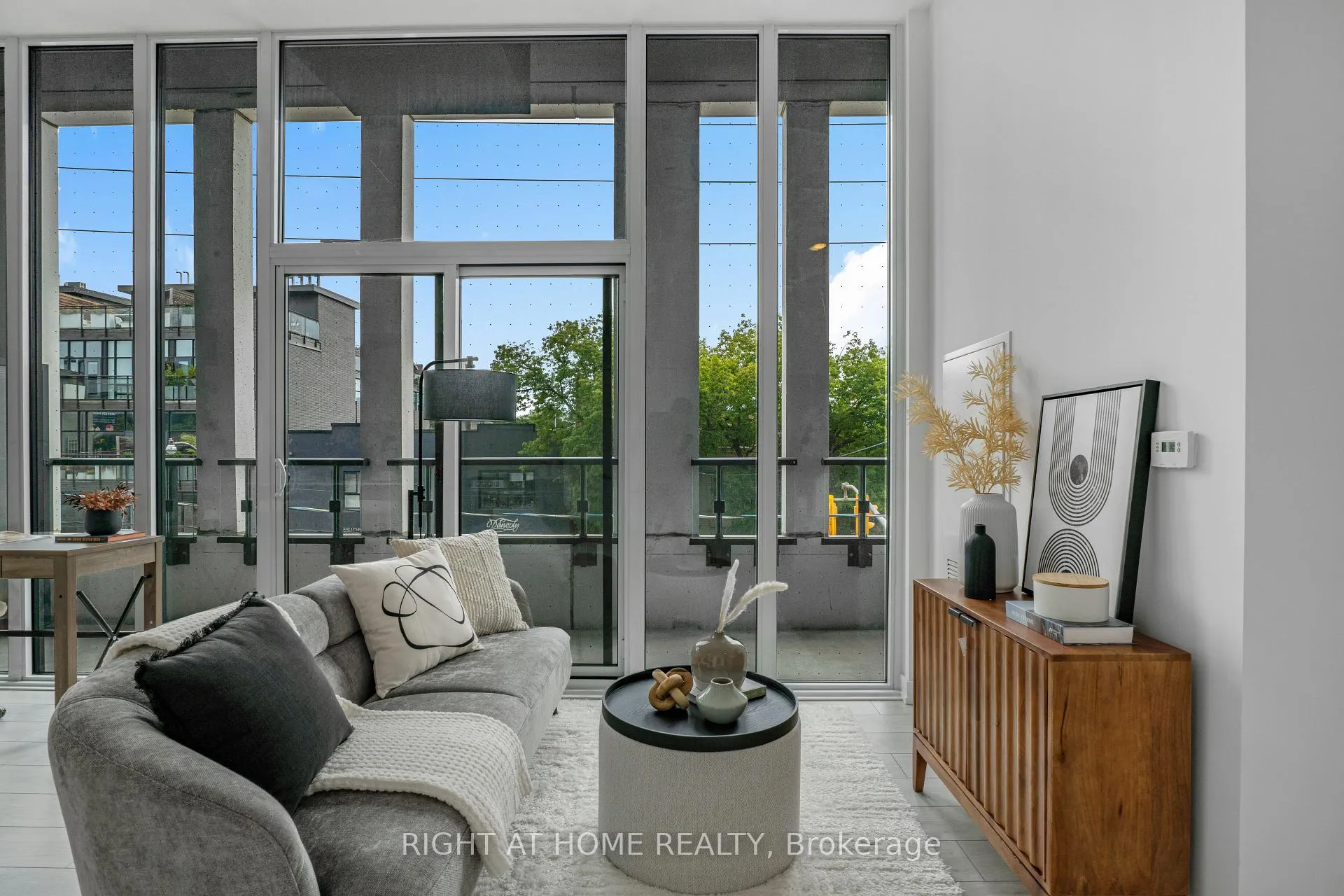 Photo 14 of Unit 209, 500 Dupont Street, Toronto, The Annex — HOMEH