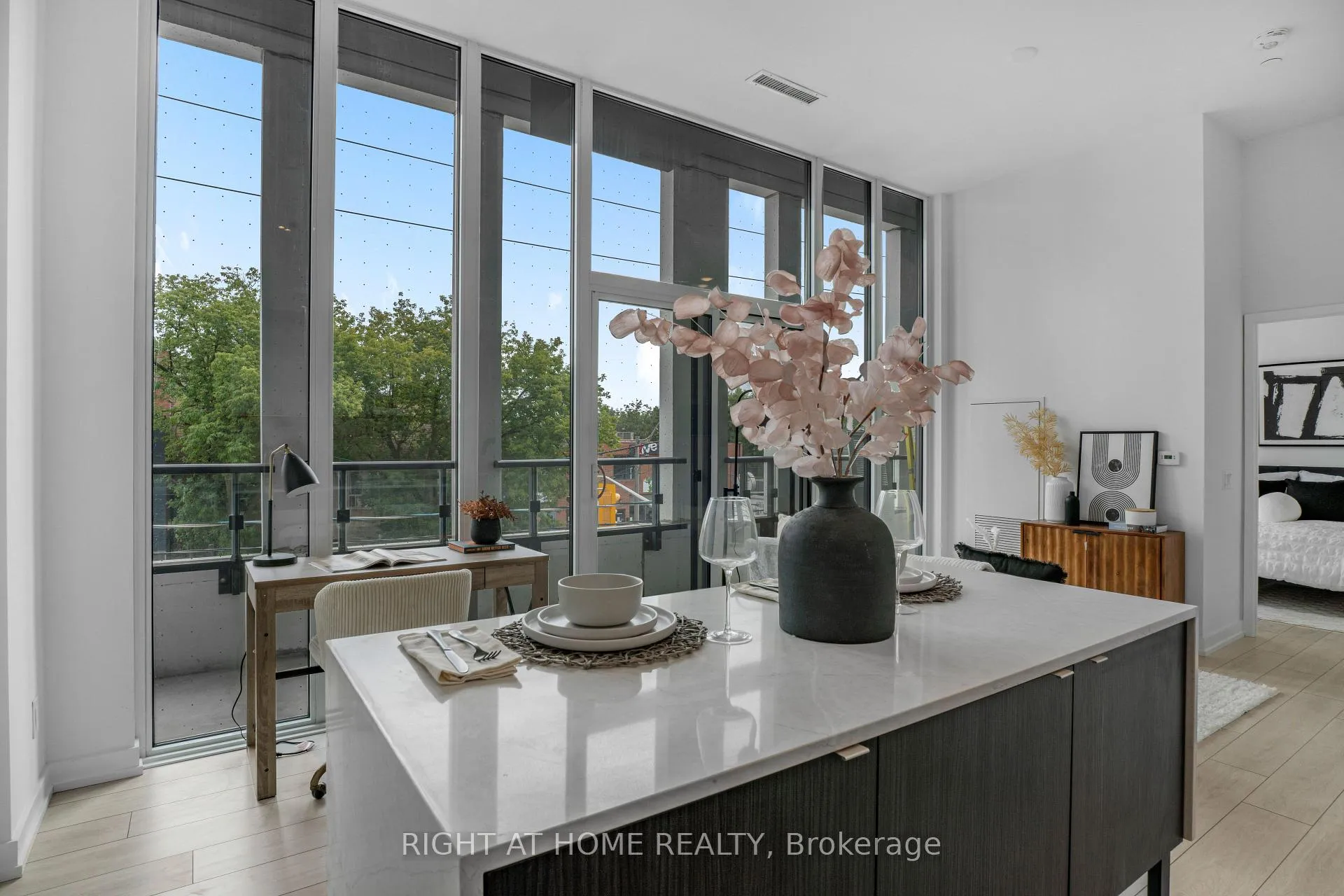Photo 15 of Unit 209, 500 Dupont Street, Toronto, The Annex — HOMEH