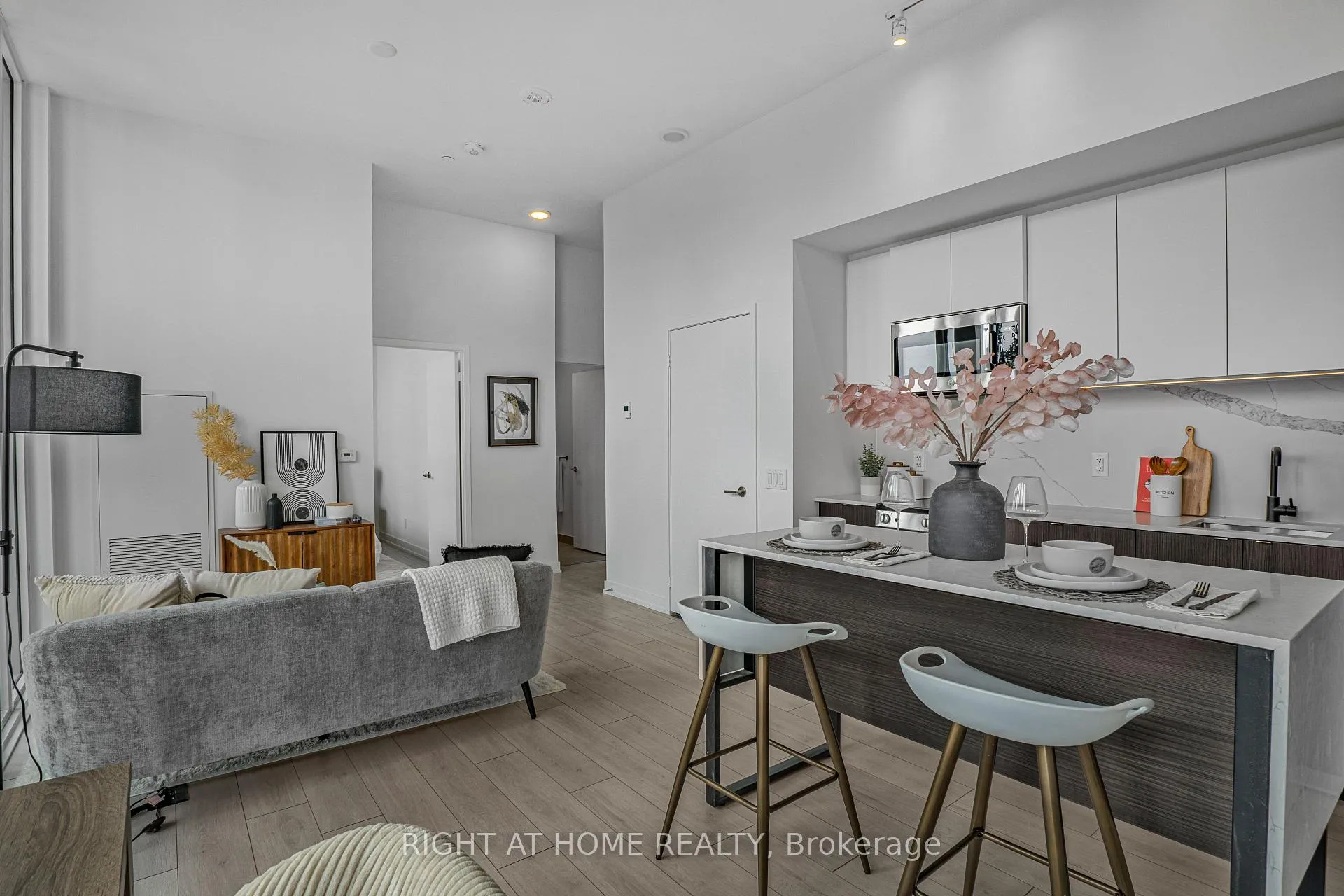 Photo 16 of Unit 209, 500 Dupont Street, Toronto, The Annex — HOMEH