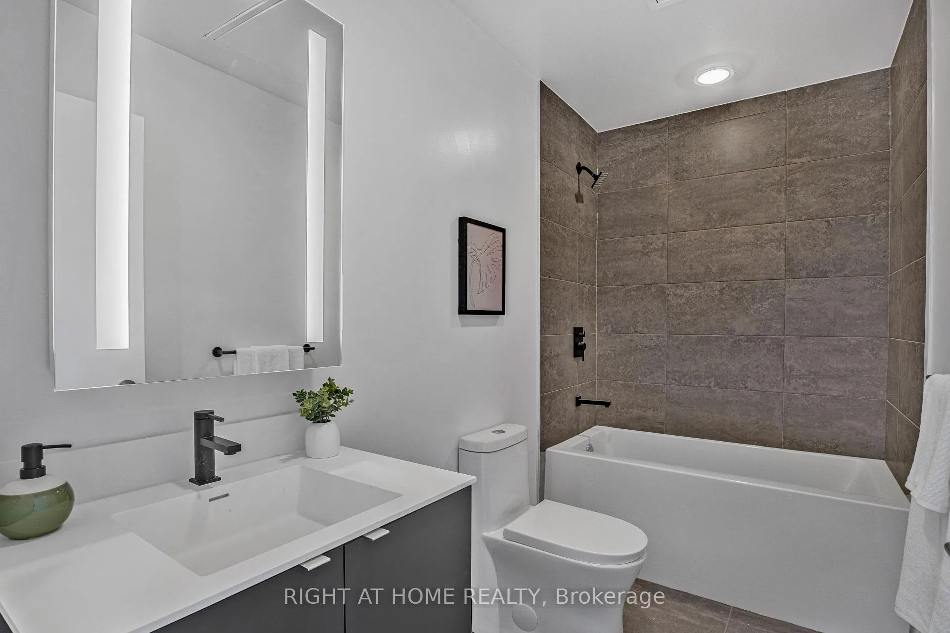 Photo 24 of Unit 209, 500 Dupont Street, Toronto, The Annex — HOMEH