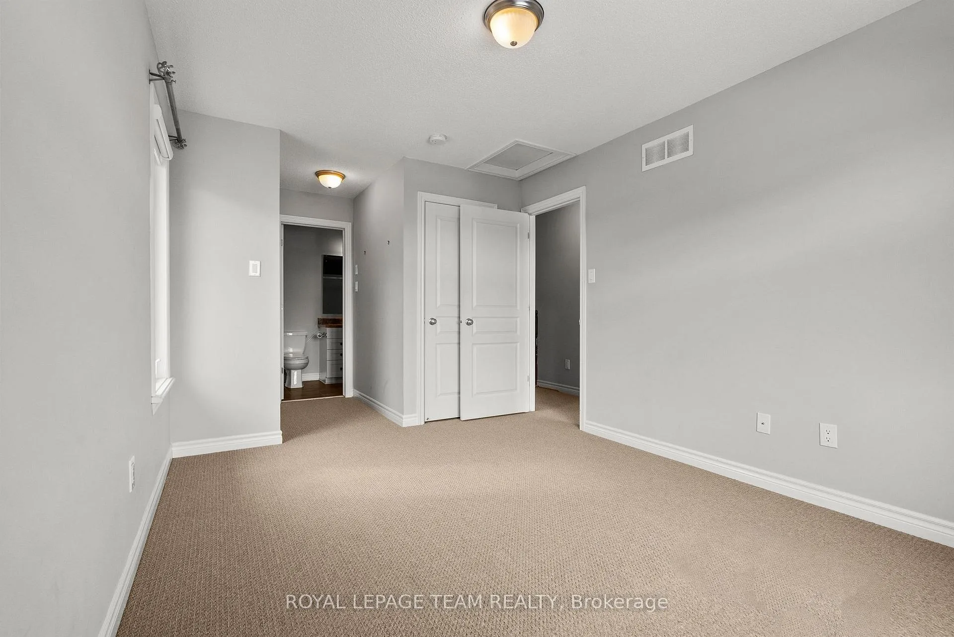 Photo 21 of 88 Stockholm Private, Ottawa, Riverside South/Gloucester Glen — HOMEH