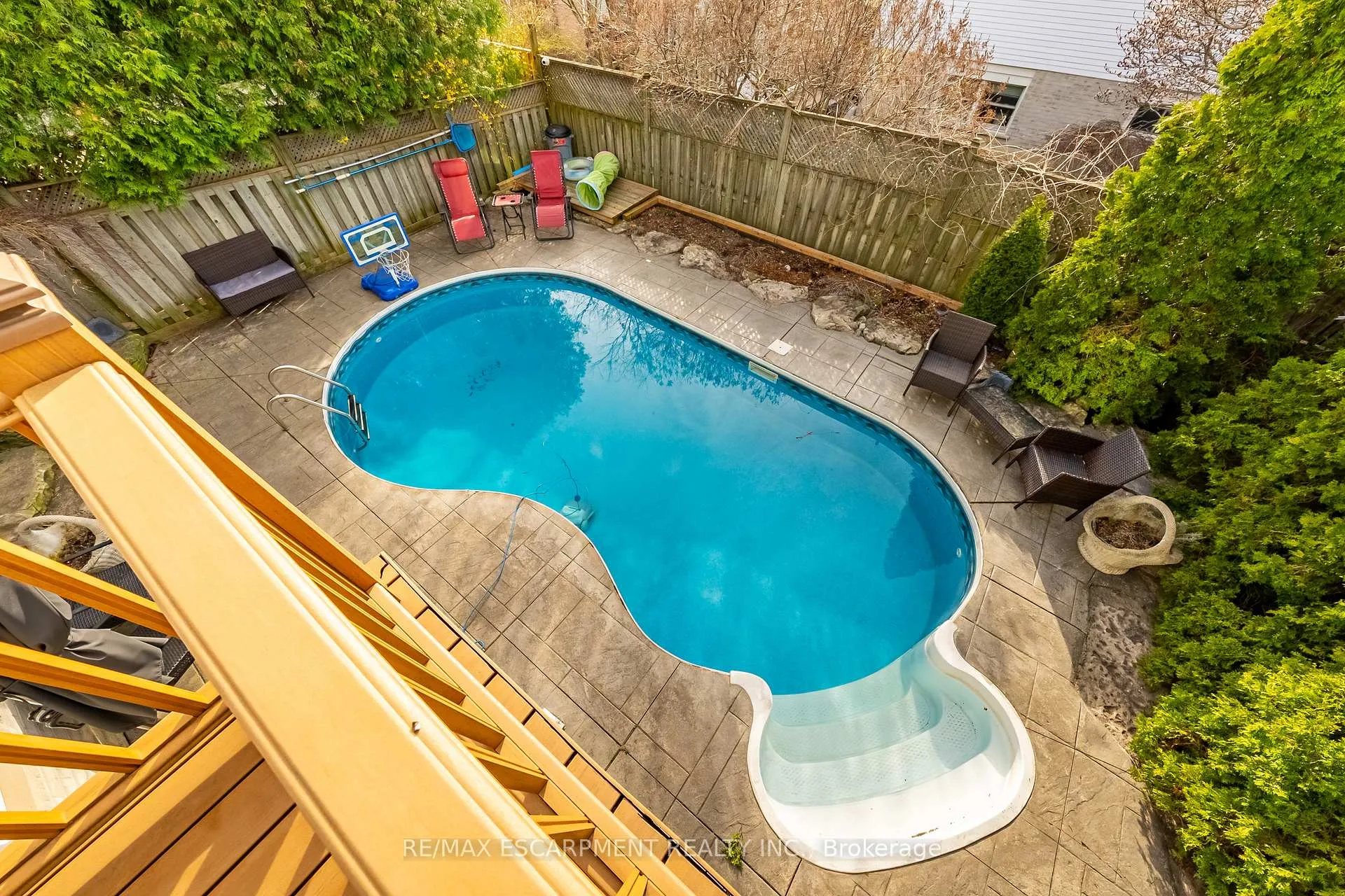 Photo 31 of 680 Rexford Drive, Hamilton, Randall — HOMEH