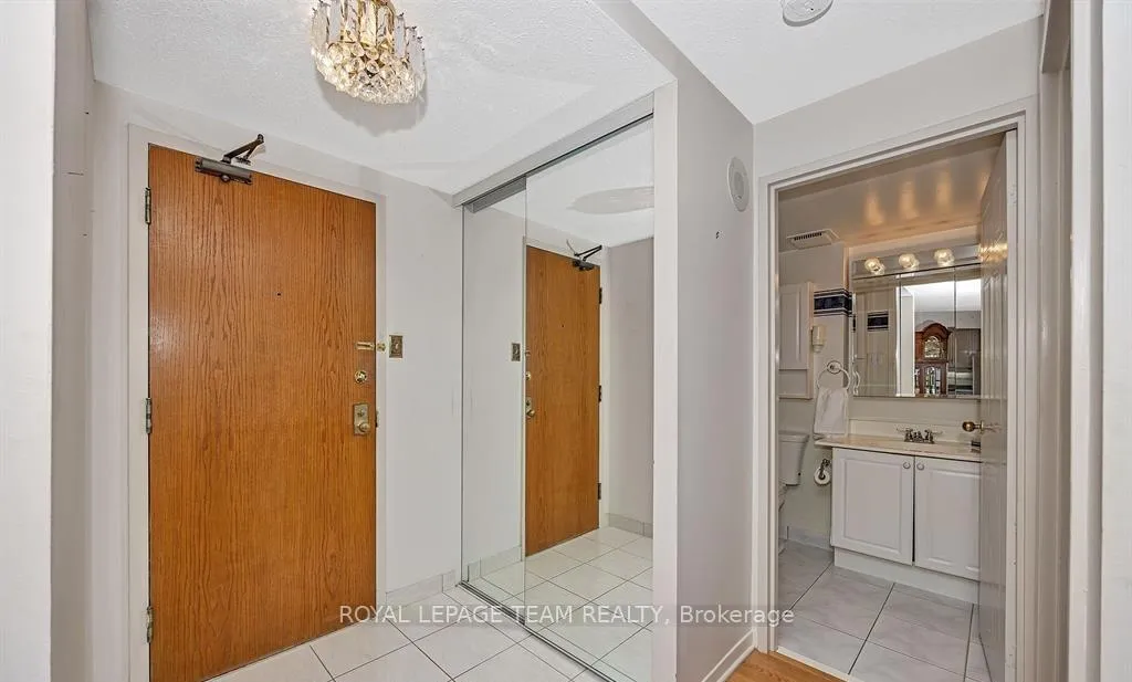 Photo 5 of Unit 712, 80 Sandcastle Drive, Ottawa, Leslie Park — HOMEH