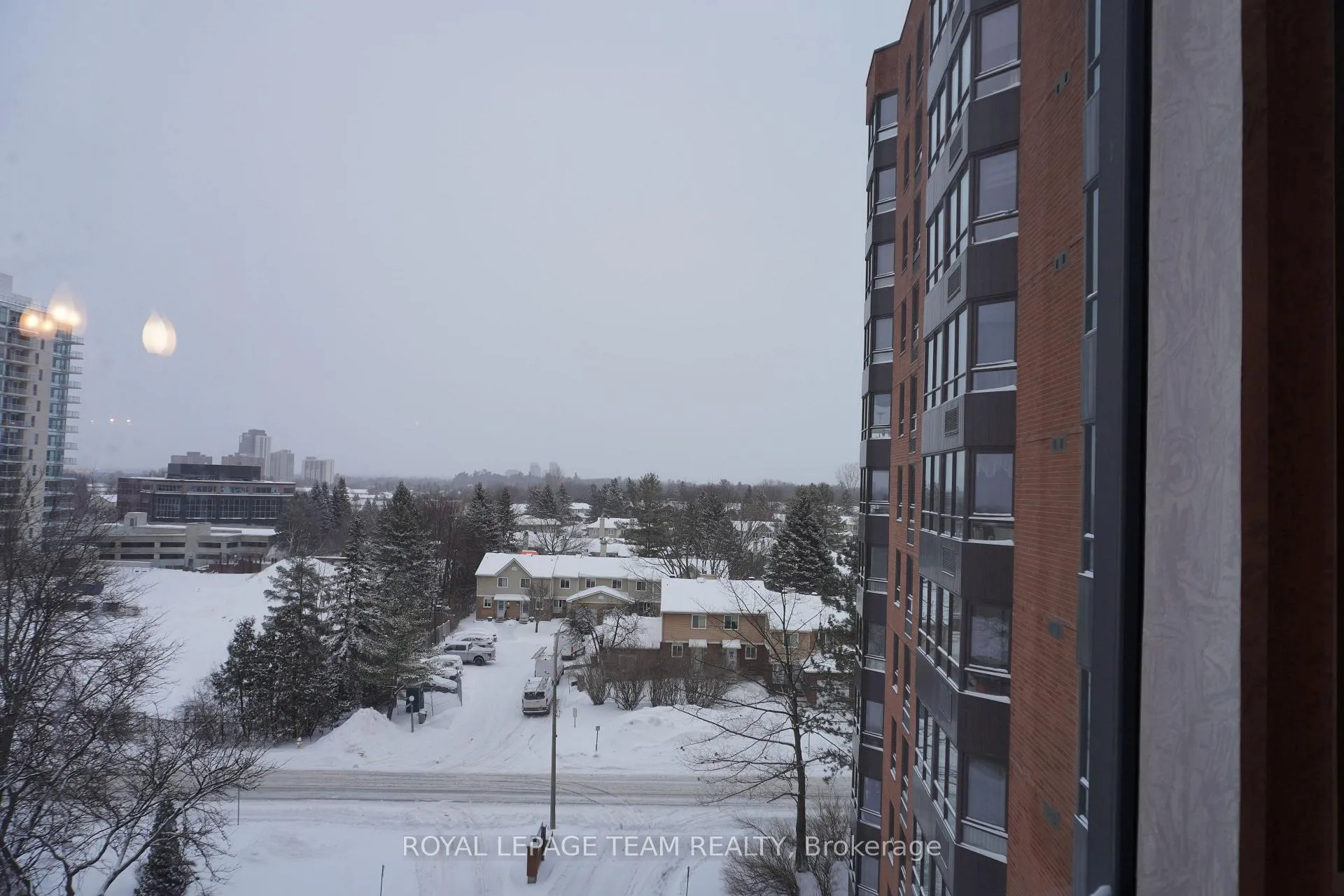 Photo 12 of Unit 712, 80 Sandcastle Drive, Ottawa, Leslie Park — HOMEH