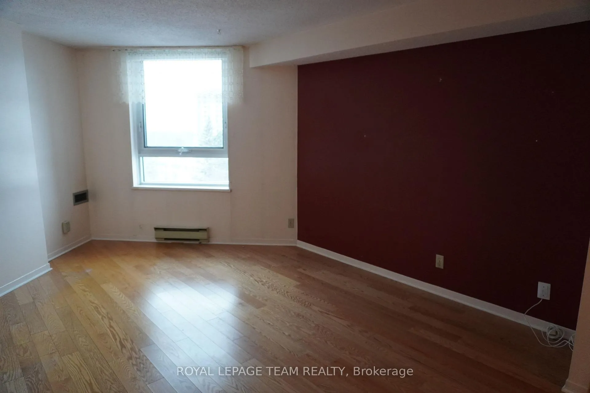 Photo 19 of Unit 712, 80 Sandcastle Drive, Ottawa, Leslie Park — HOMEH