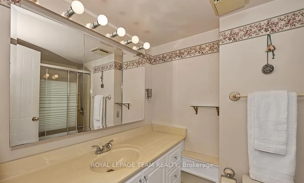 Photo 20 of Unit 712, 80 Sandcastle Drive, Ottawa, Leslie Park — HOMEH