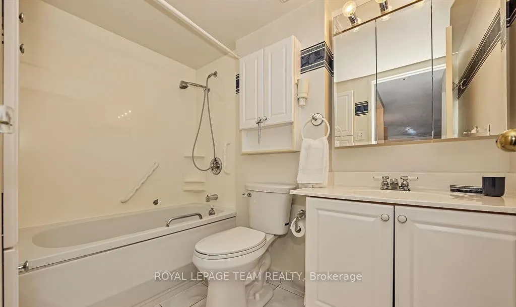 Photo 23 of Unit 712, 80 Sandcastle Drive, Ottawa, Leslie Park — HOMEH
