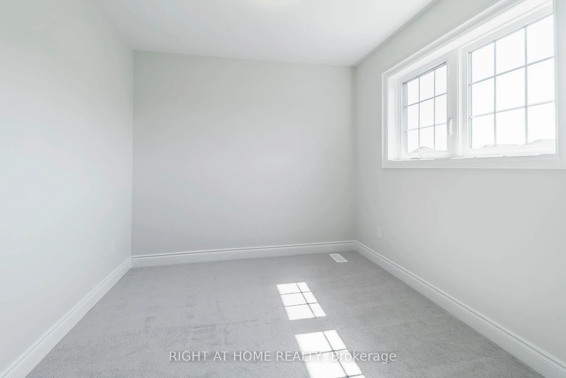 Photo 15 of 602 Wedlock Lane, Peterborough, Northcrest Ward 5 — HOMEH