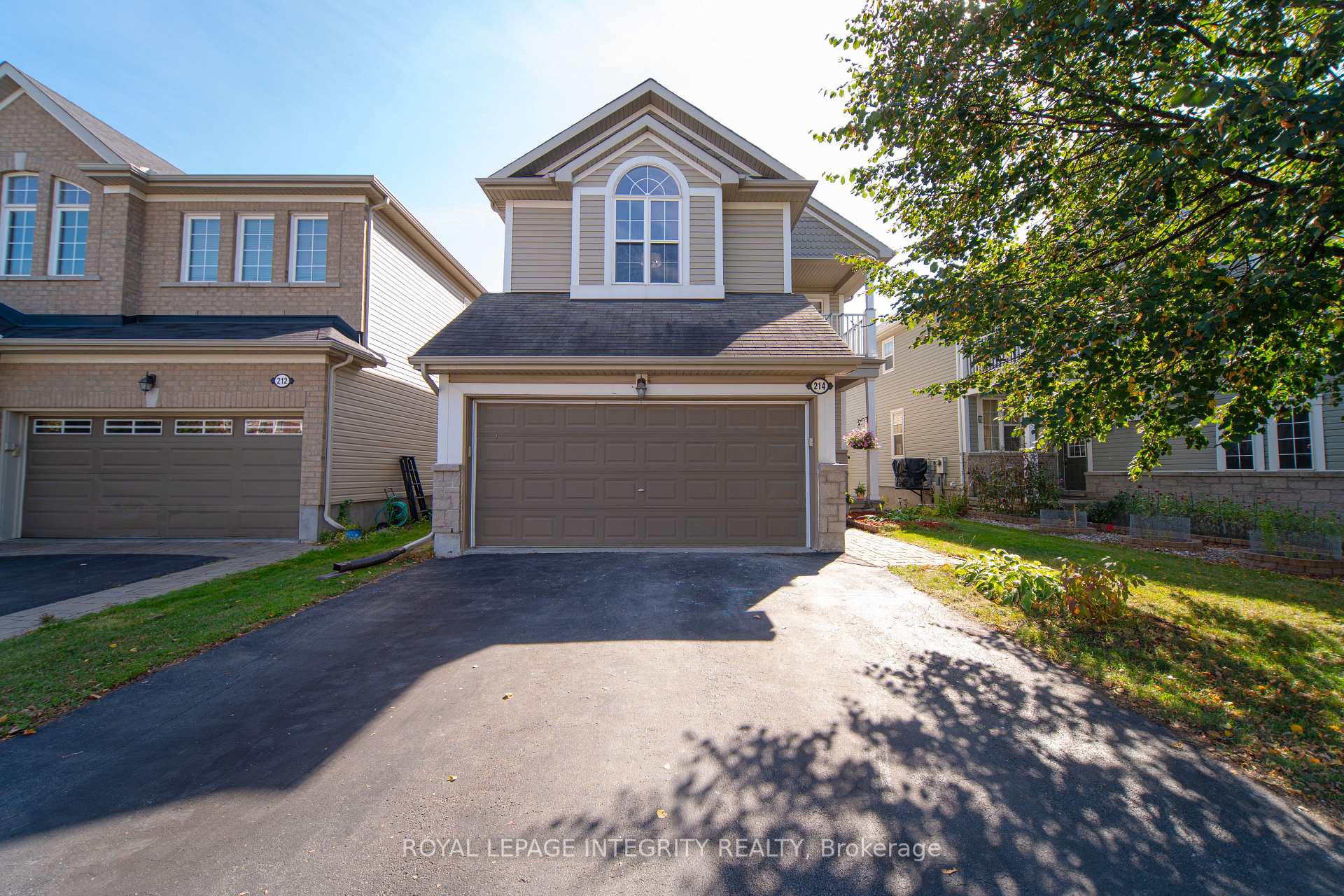 Front of 214 Huntsville Drive