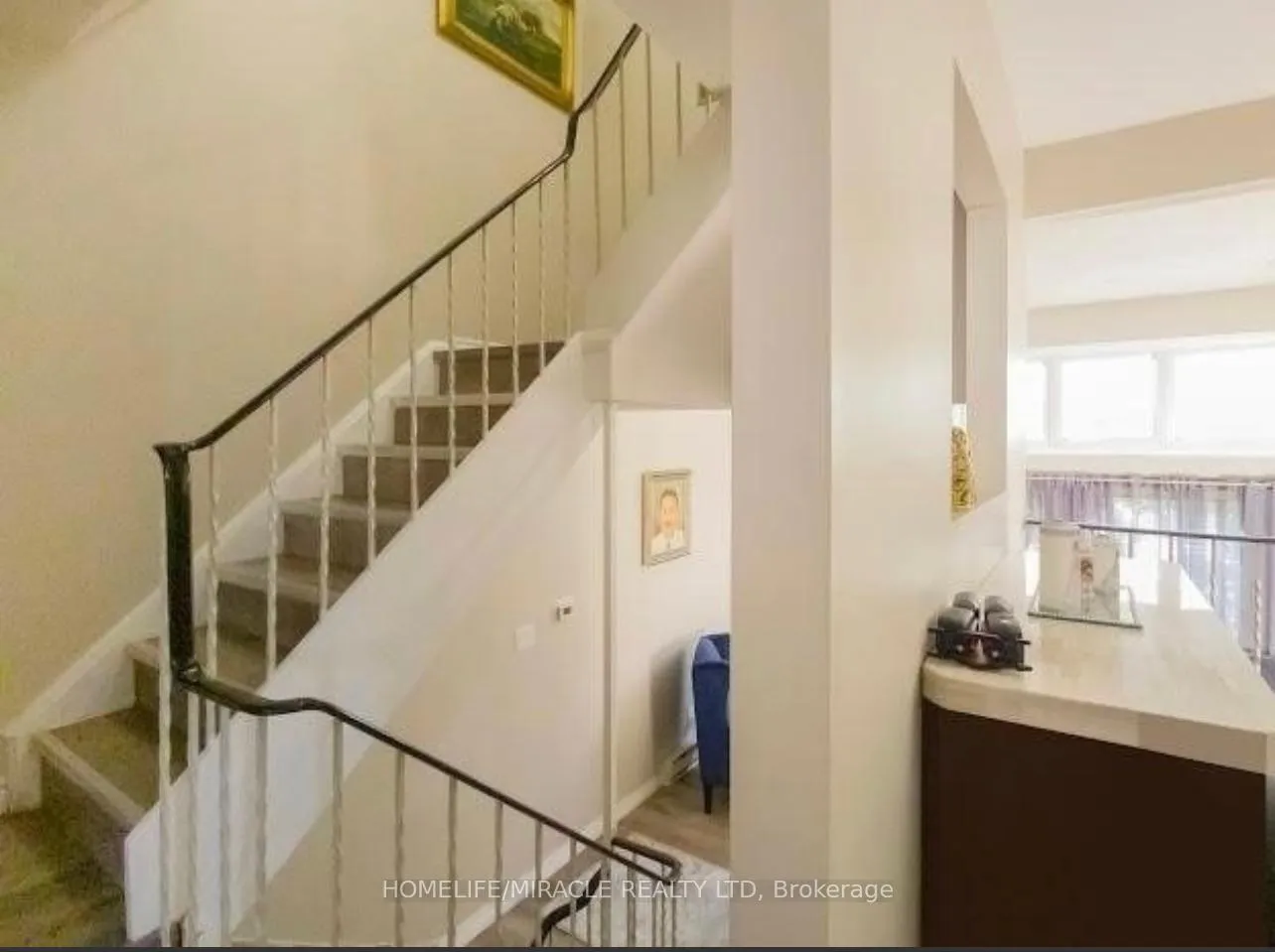 Photo 9 of 23 Mccallum Court, Brampton, Queen Street Corridor — HOMEH