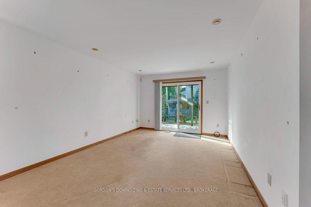 Photo 14 of 6 Metcalfe Avenue, Kingston, Central City West — HOMEH