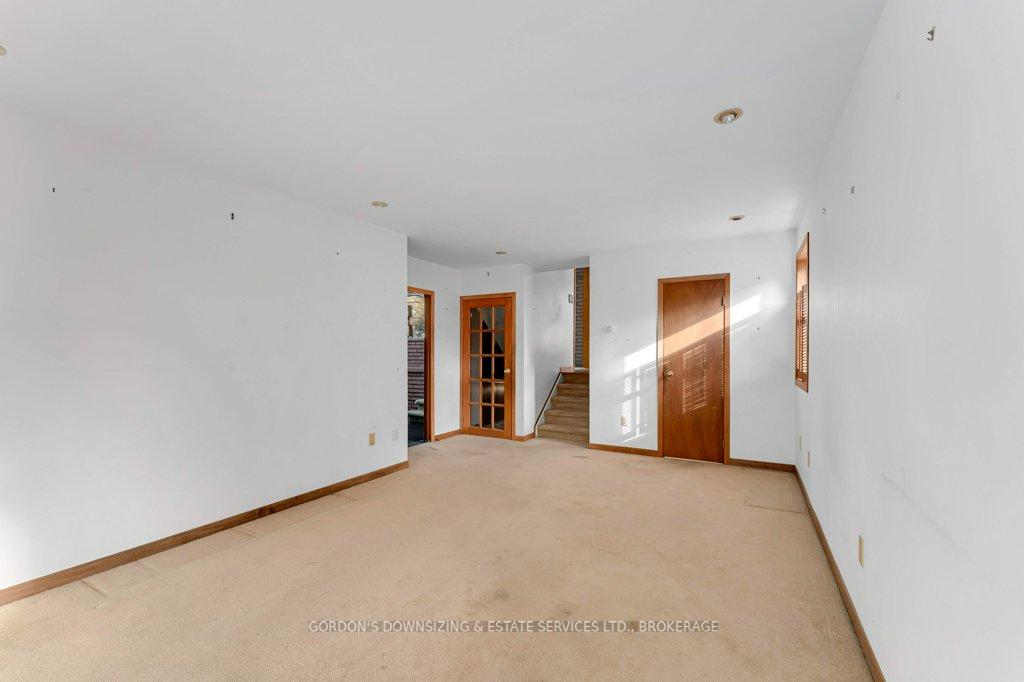 Photo 16 of 6 Metcalfe Avenue, Kingston, Central City West — HOMEH