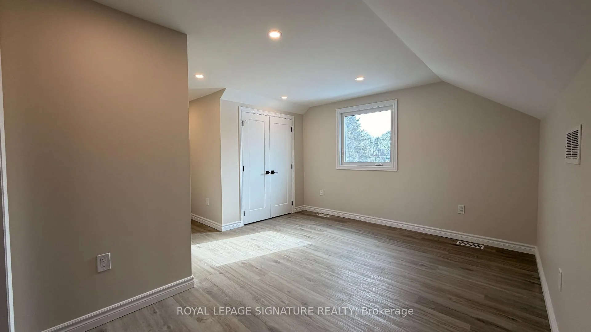 Photo 30 of Unit Main, 119 Wellington Street, Whitby, Lynde Creek — HOMEH