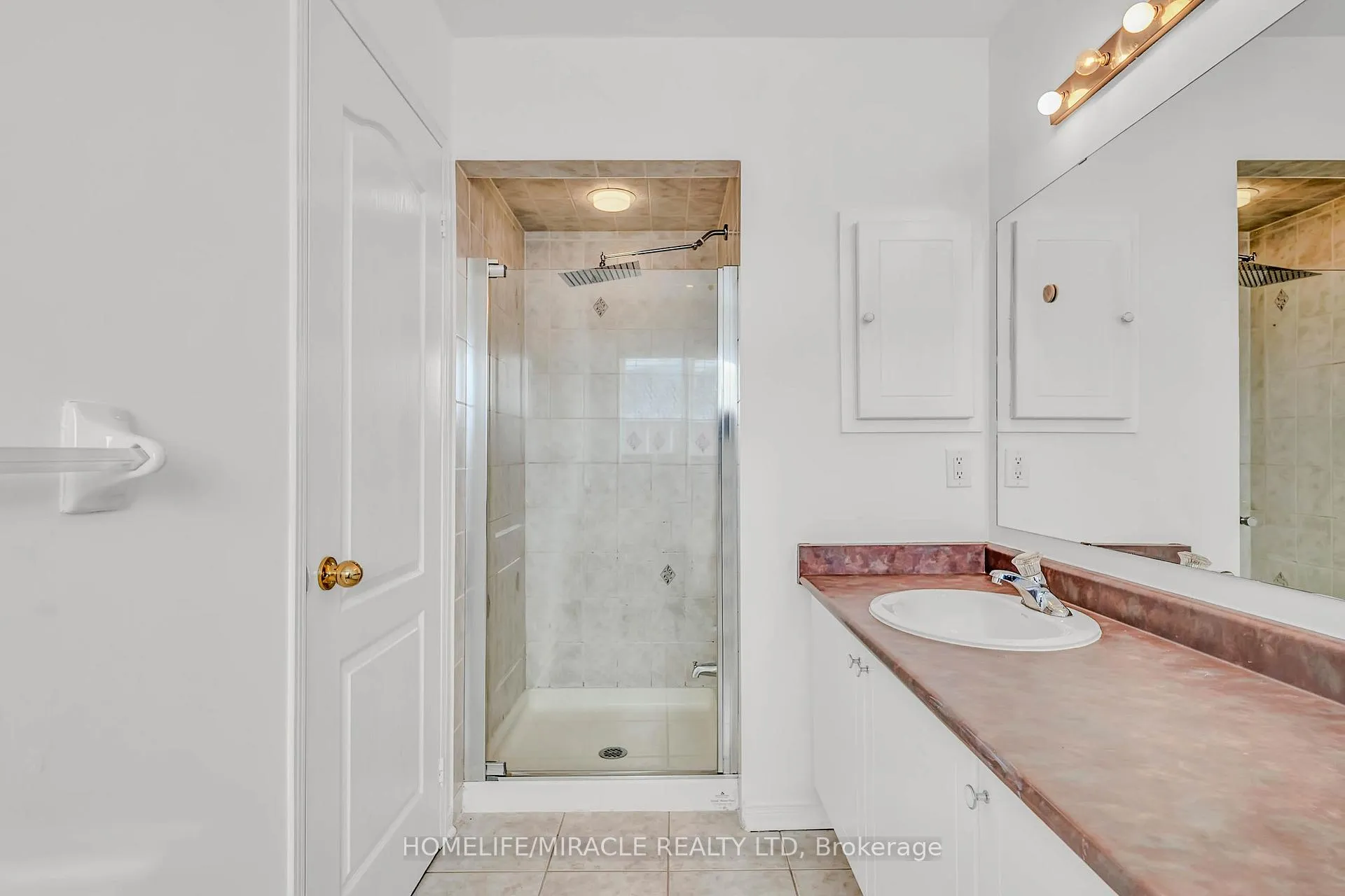 Photo 22 of 17 Pikake Court, Vaughan, Vellore Village — HOMEH