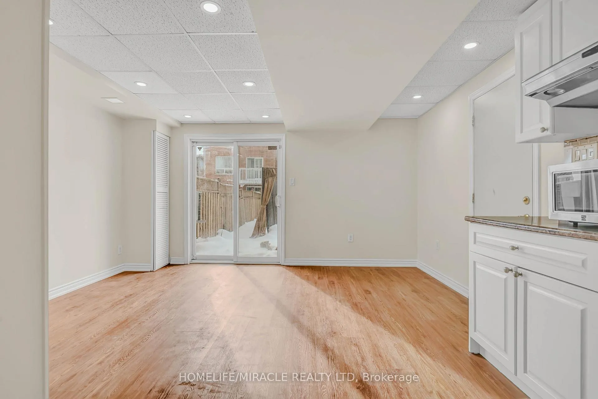 Photo 30 of 17 Pikake Court, Vaughan, Vellore Village — HOMEH