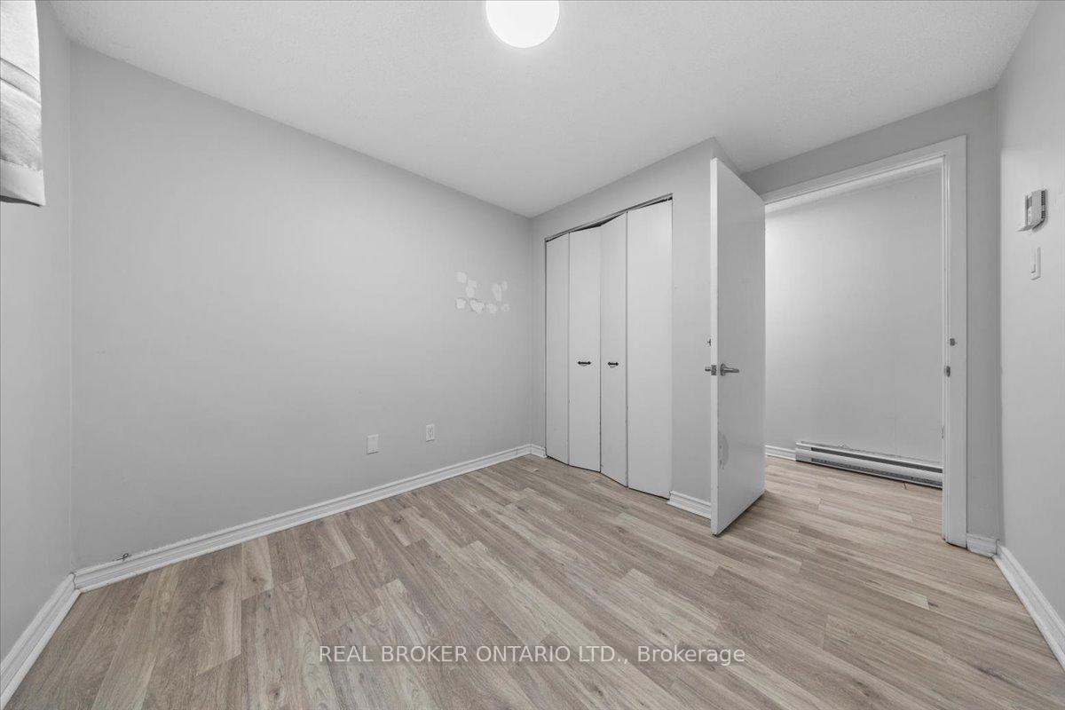 Photo 7 of 161 Guigues Avenue, Ottawa, Lower Town/Byward Market — HOMEH