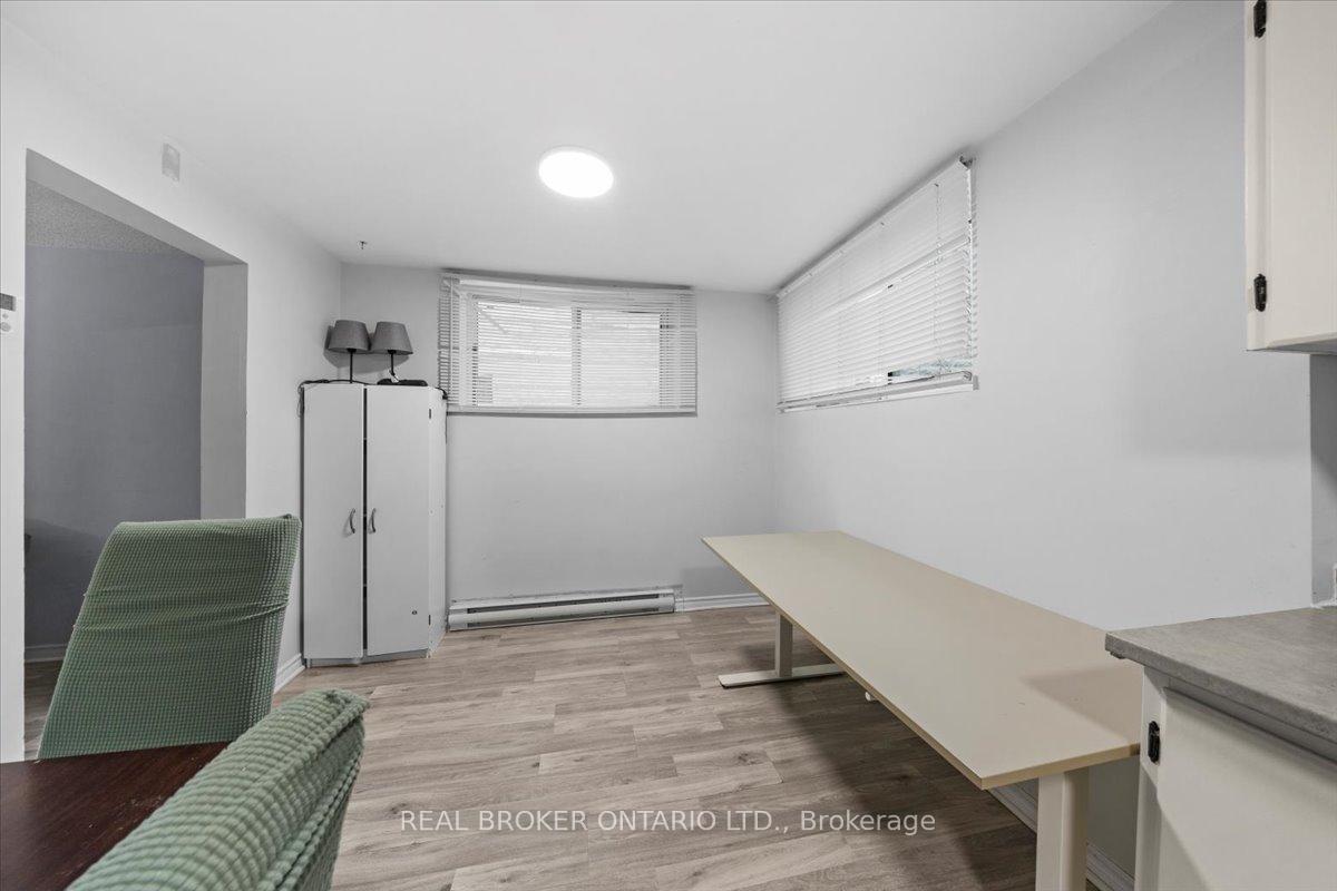 Photo 13 of 161 Guigues Avenue, Ottawa, Lower Town/Byward Market — HOMEH