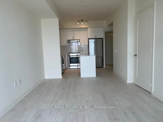 Photo 9 of Unit 812, 9000 Jane Street, Vaughan, Concord — HOMEH